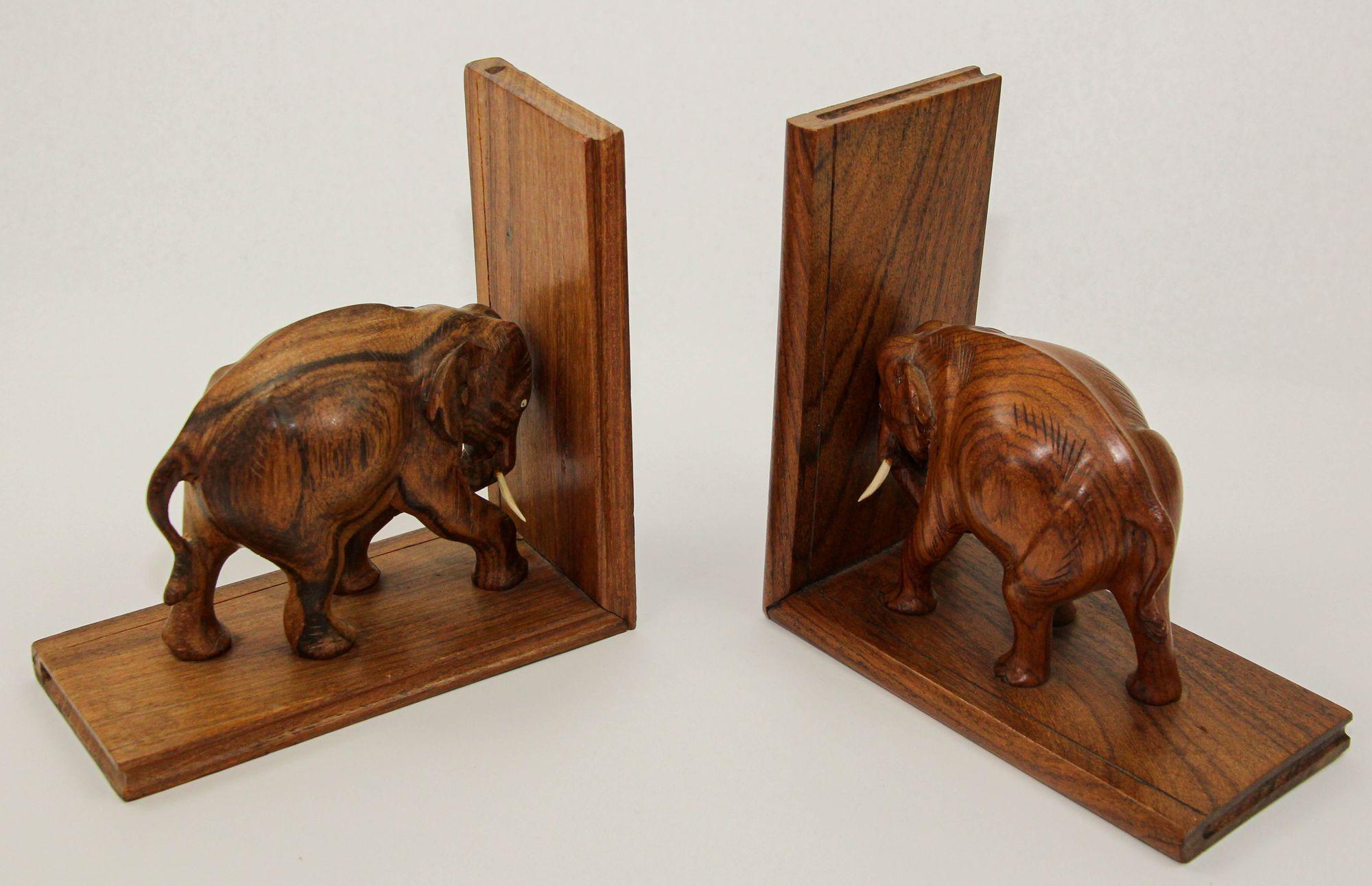 Art Deco Wooden Asian Elephant Bookends Hand Carved Rosewood India 1940s For Sale 1