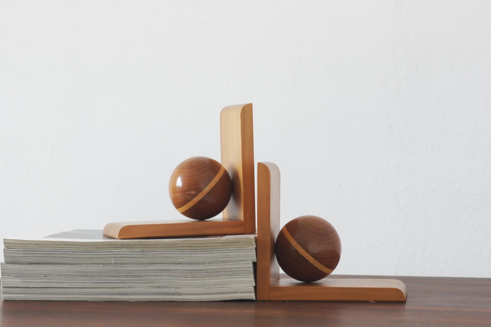 Metà XX secolo Fermalibri in legno Art Déco di Nassauer Kunstgewerbe, anni '30, set di 2 in vendita