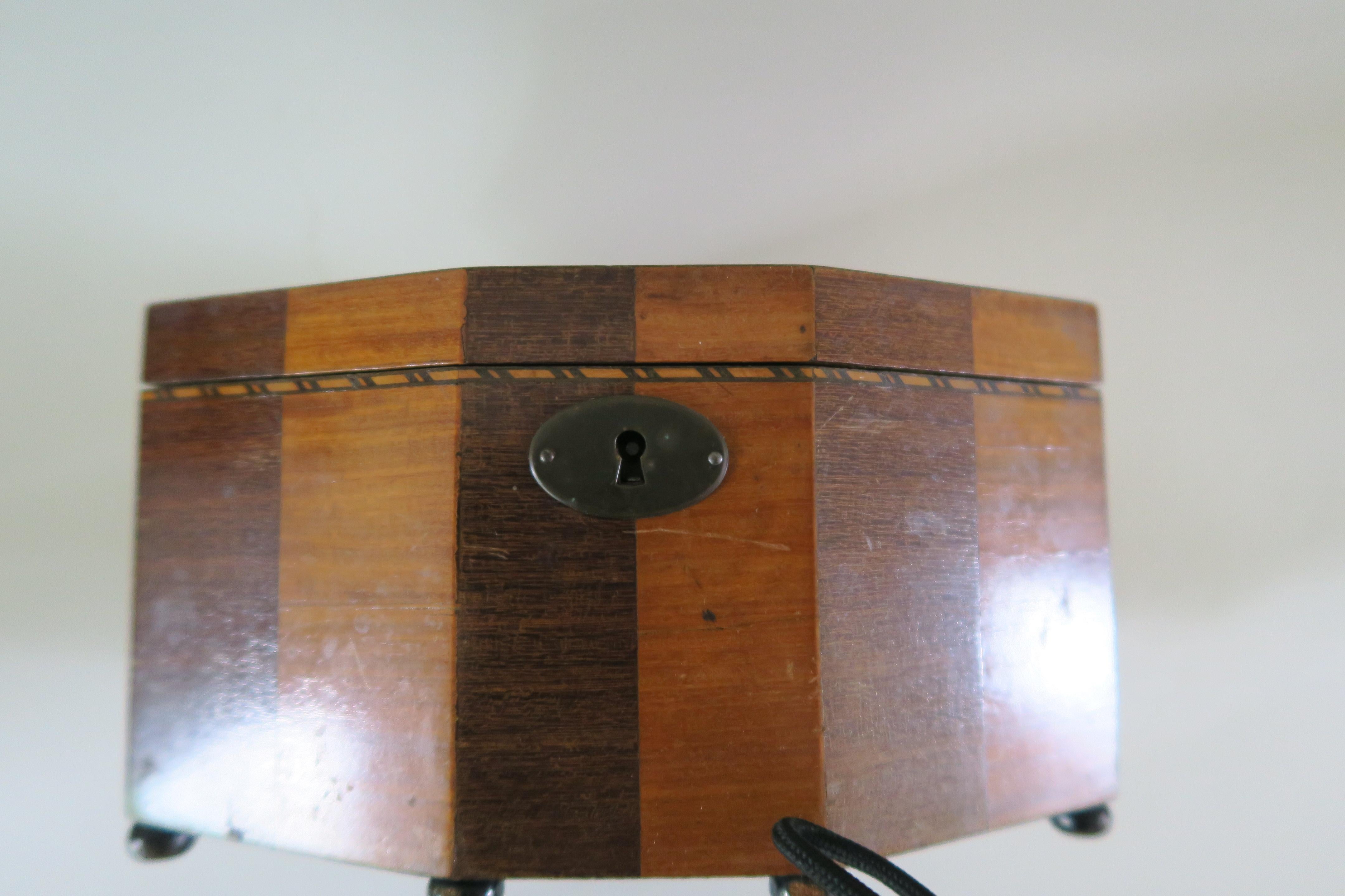 Art Deco Wooden Box For Sale 2