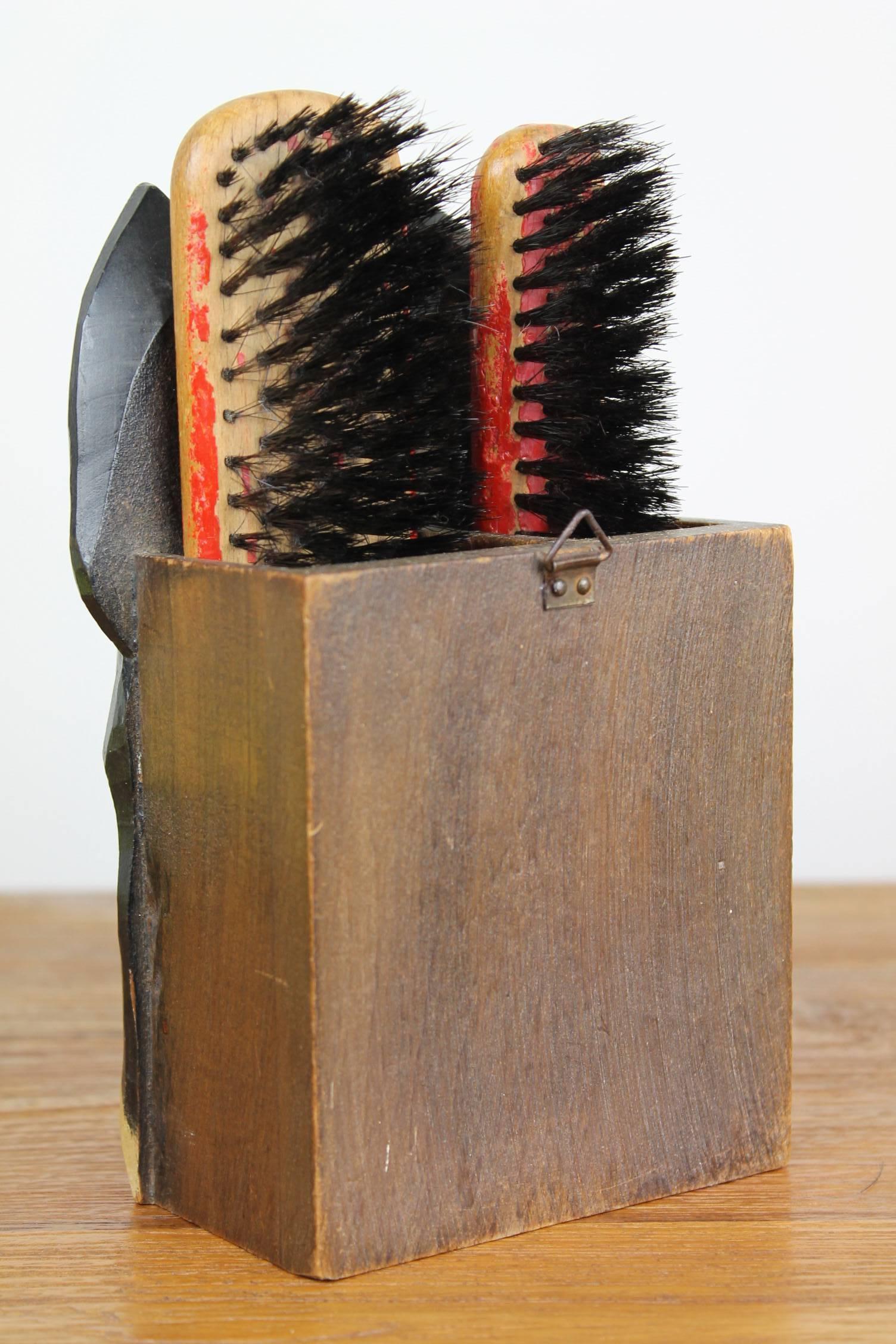 20th Century Art Deco Wooden Bulldog Brush Holder For Sale