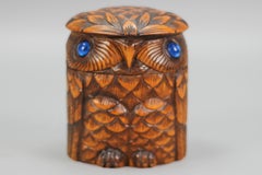 Art Deco Wooden Carved Trinket Box in the Shape of an Owl, 1920s