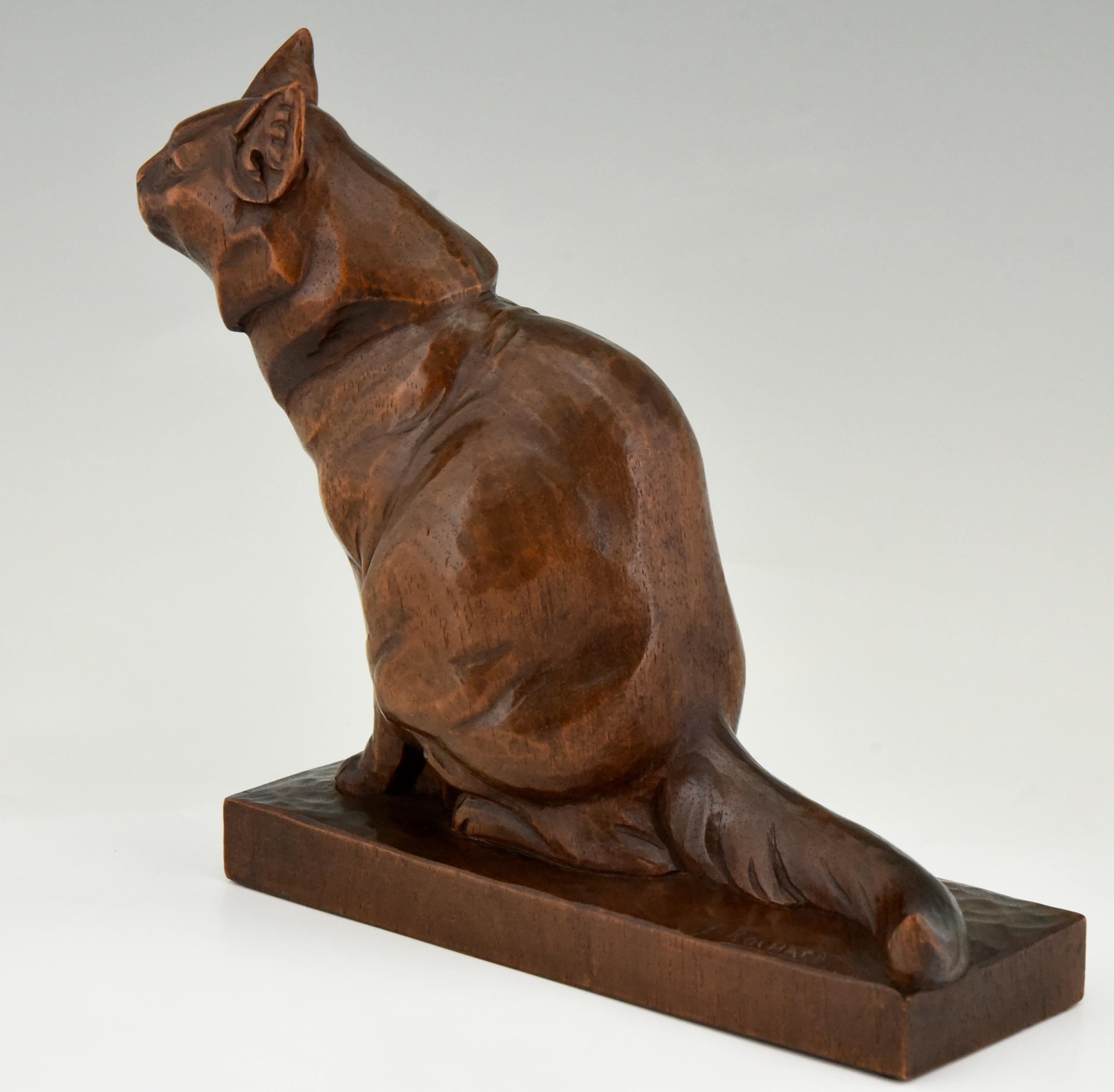 Art Deco Wooden Sculpture of a Cat Hand Carved Irenee Rochard, France, 1930 1