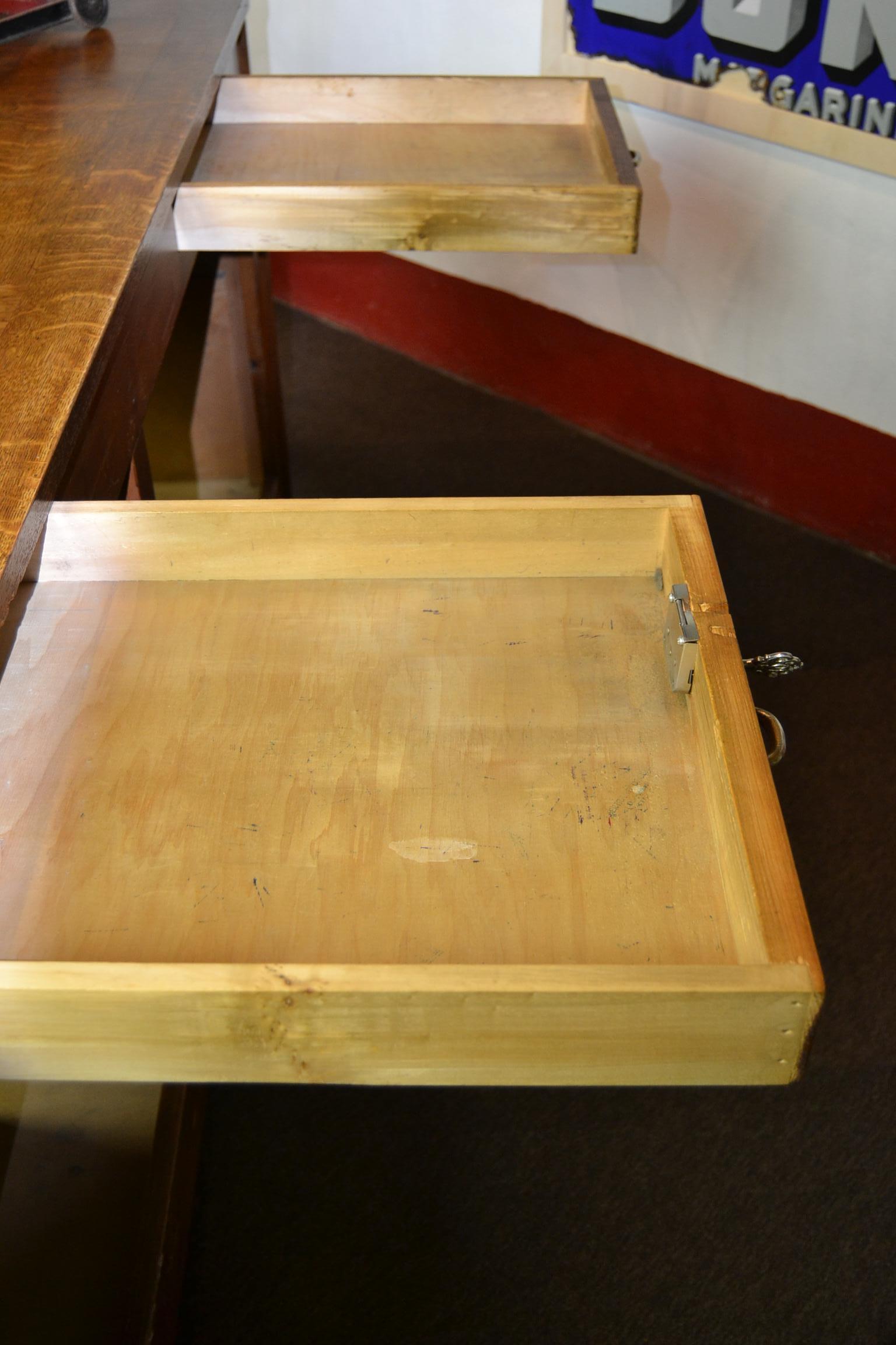 Art Deco Shop Counter, Shop Cabinet, Vitrine of wood and glass 5