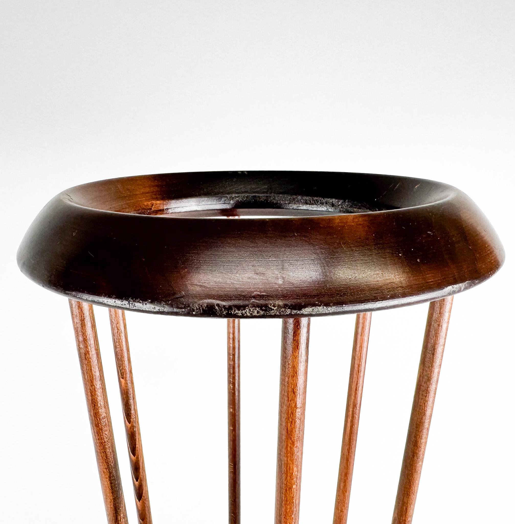 All-wood umbrella stand from the 1930's. Very good vintage condition.