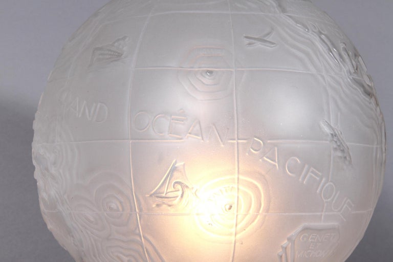 Art Deco World Light Map in Molded Glass by Et Michon For Sale at
