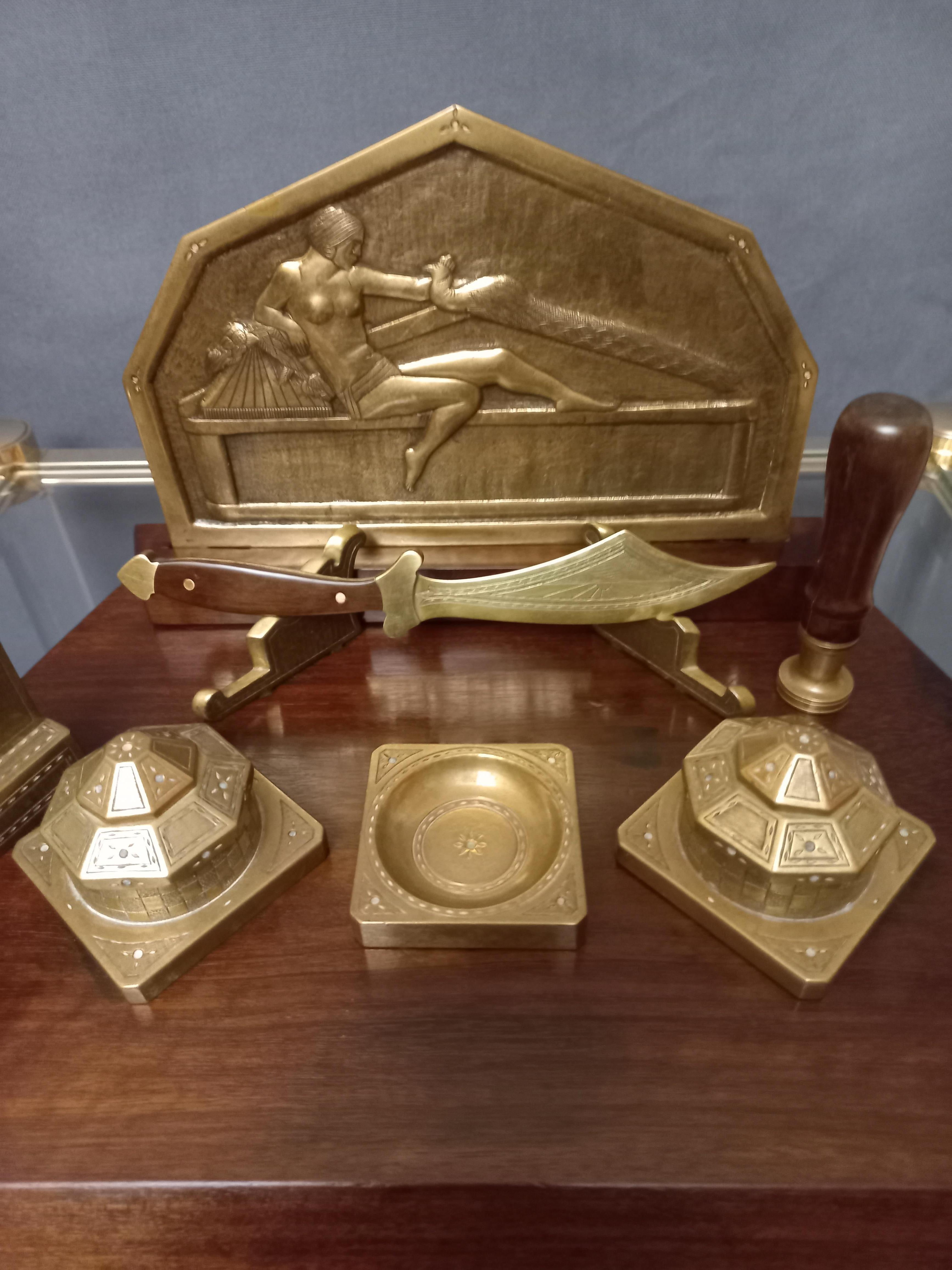 Art Deco Writing Case In Bronze And Exotic Wood. 8 pièces For Sale 6