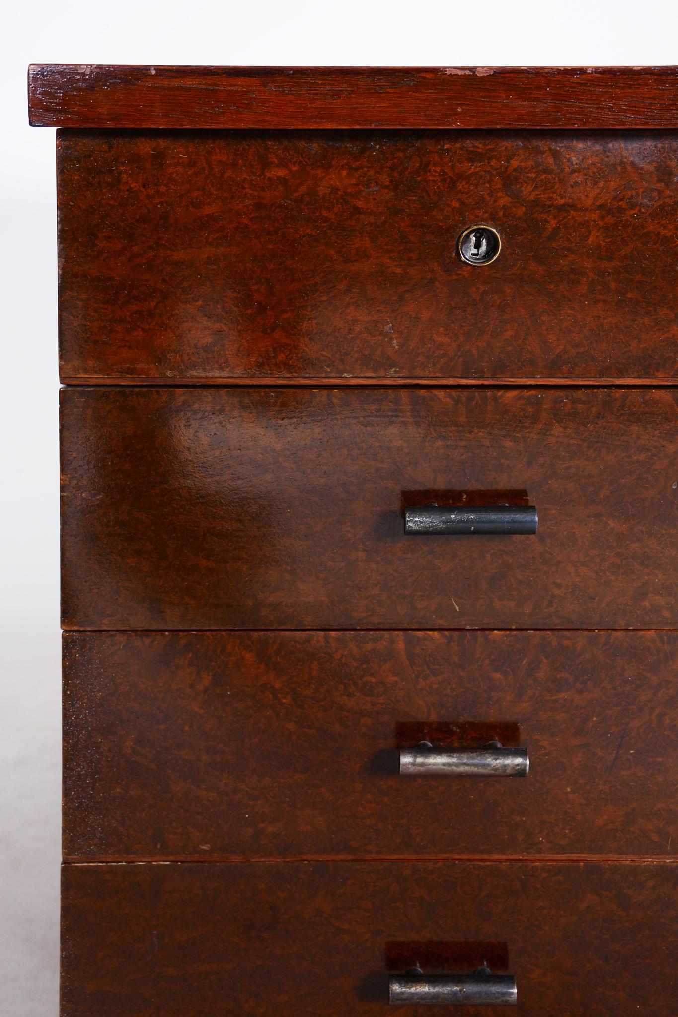 Chêne Bureau Art déco conçu par l'architecte tchèque Jindřich Halabala, années 1930 en vente