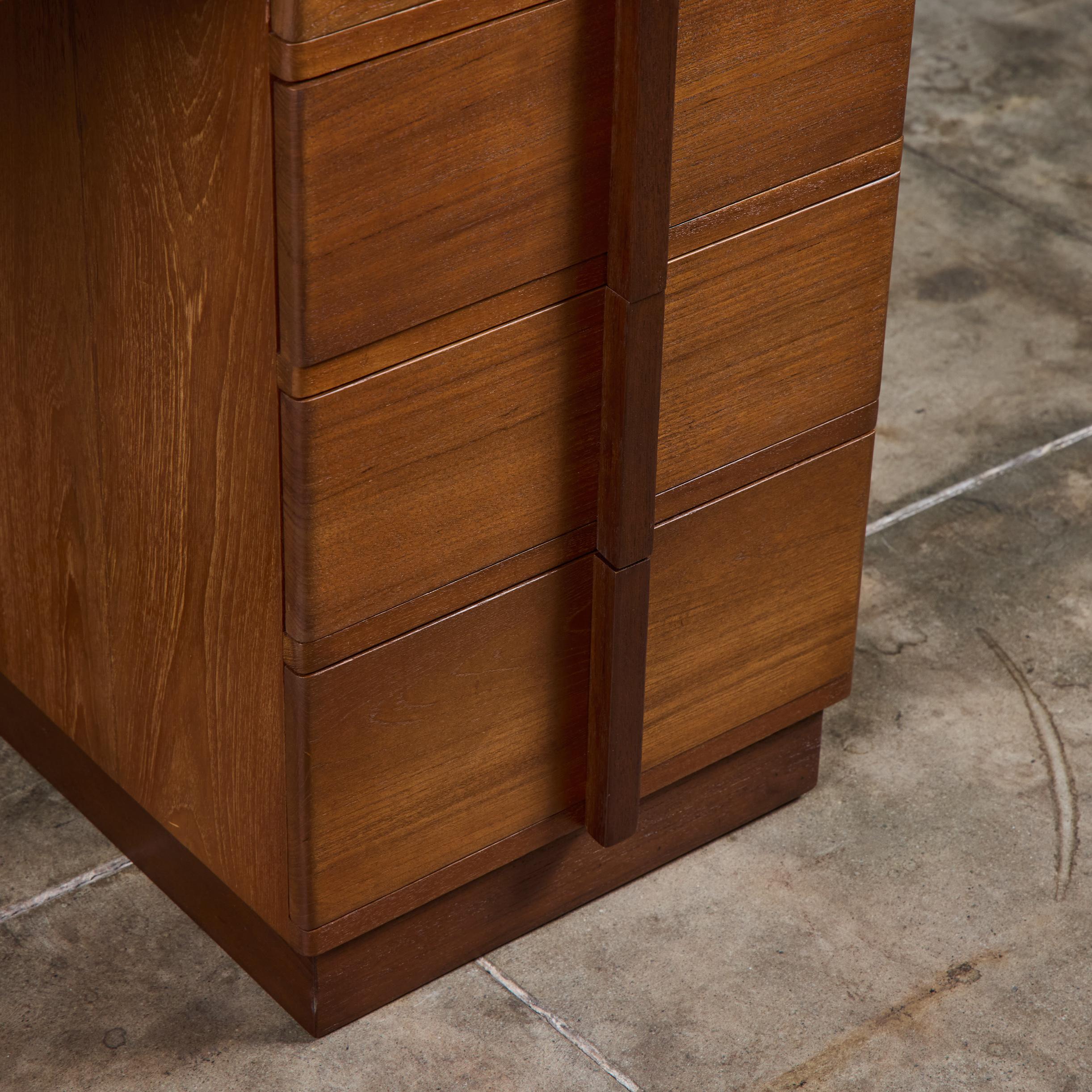 Art Deco Writing Desk For Sale 12