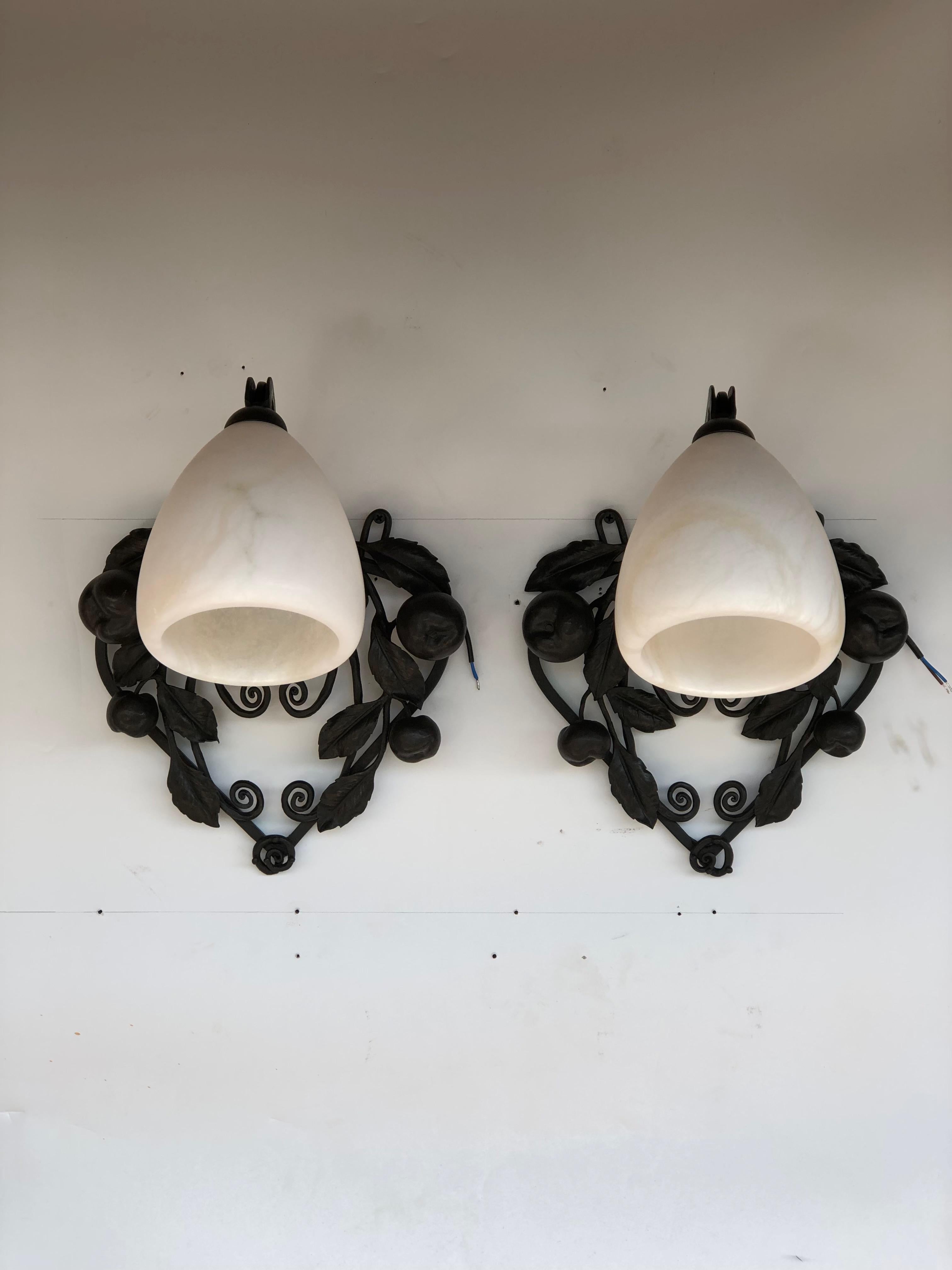 French Art Deco Wrought Iron and Alabaster Sconces Suite of 4 For Sale