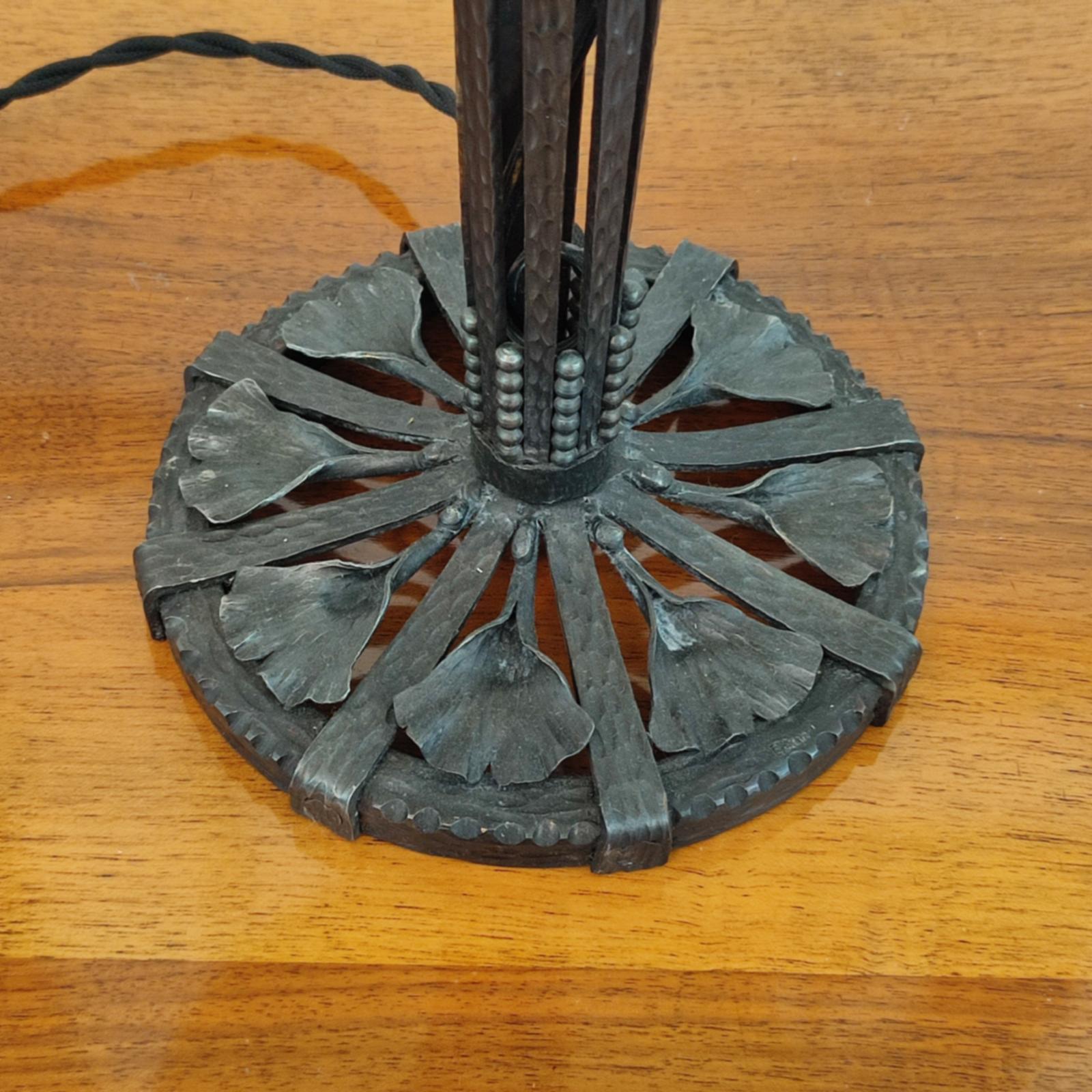 Mid-20th Century Art Deco Wrought Iron and Alabaster Shade Table Lamp by Edgar Brandt For Sale