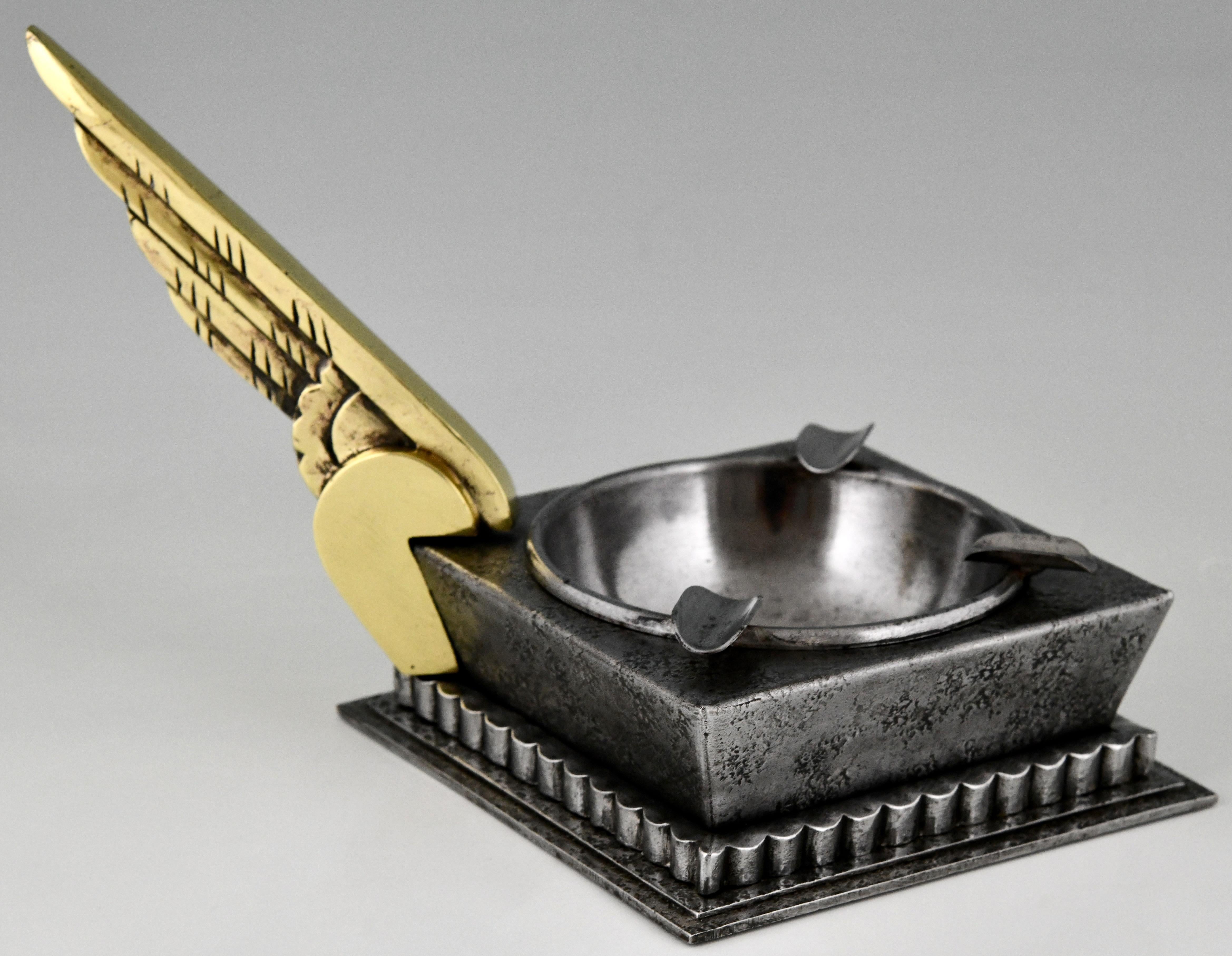 Mid-20th Century Art Deco Wrought Iron Ashtray with Wing Edgar Brandt, 1930