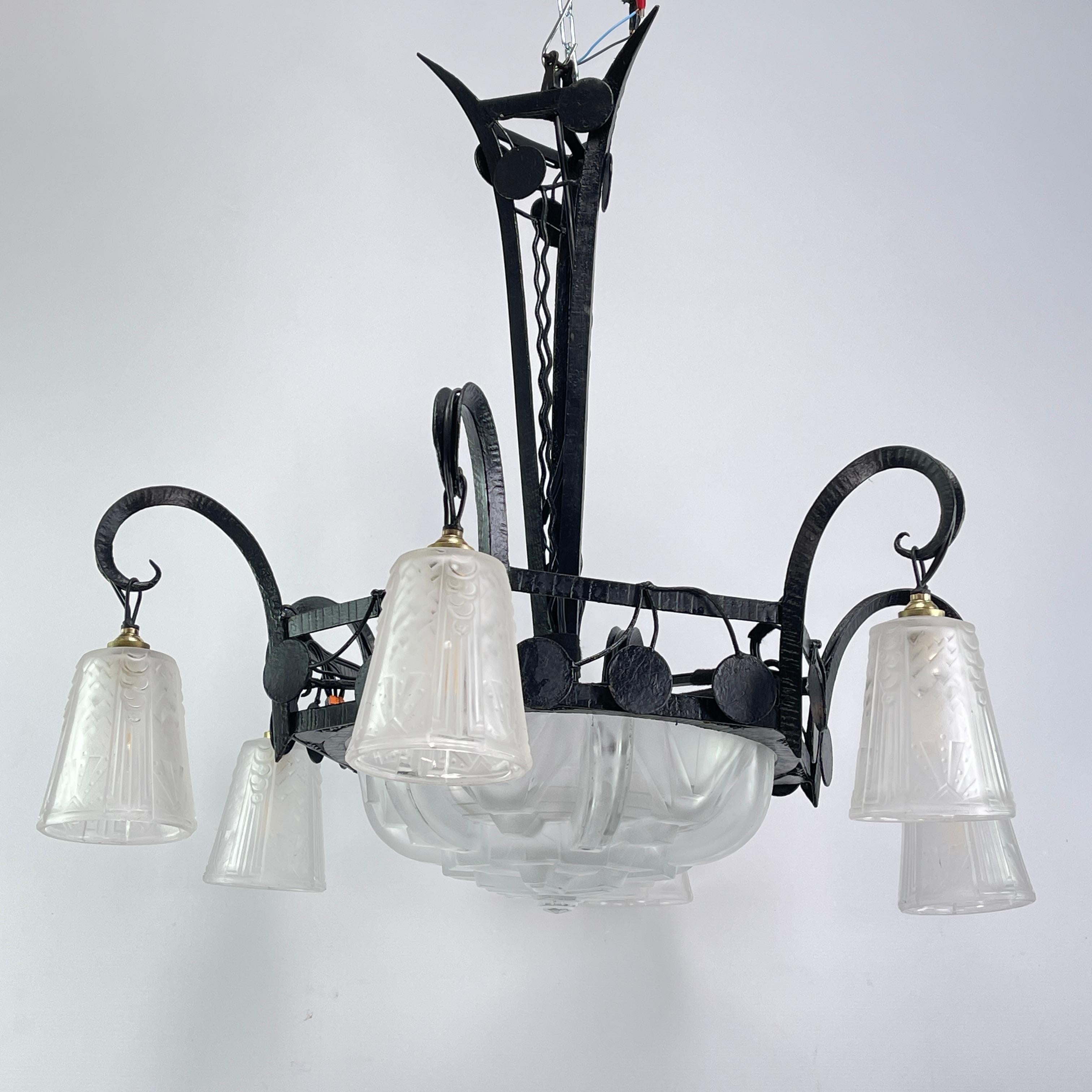 French Art Deco wrought iron Ceiling Lamp by Muller Freres, Luneville, 1930s For Sale
