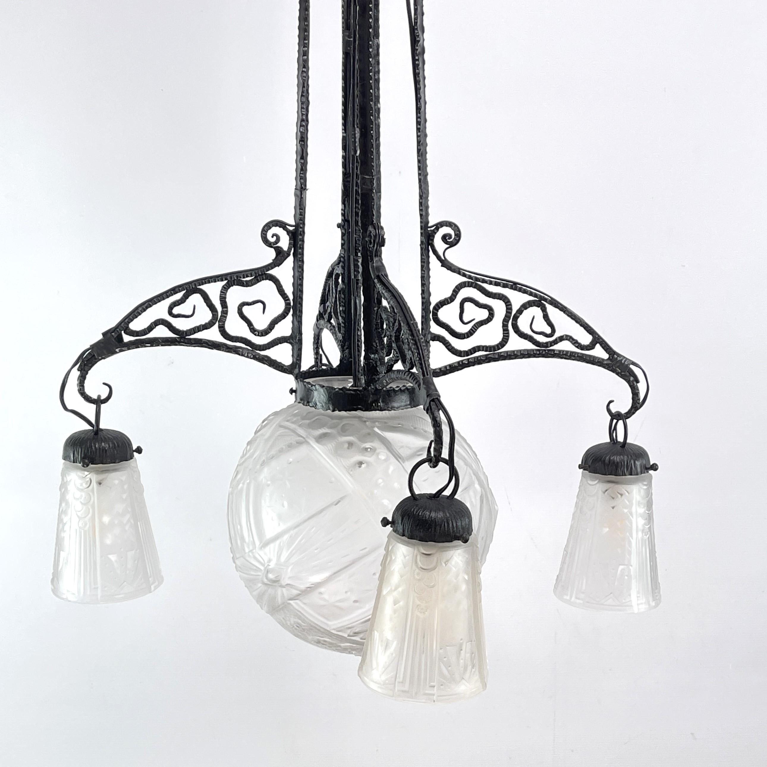 Mid-20th Century Art Deco wrought iron Ceiling Lamp by Muller Freres, Luneville, 1930s For Sale