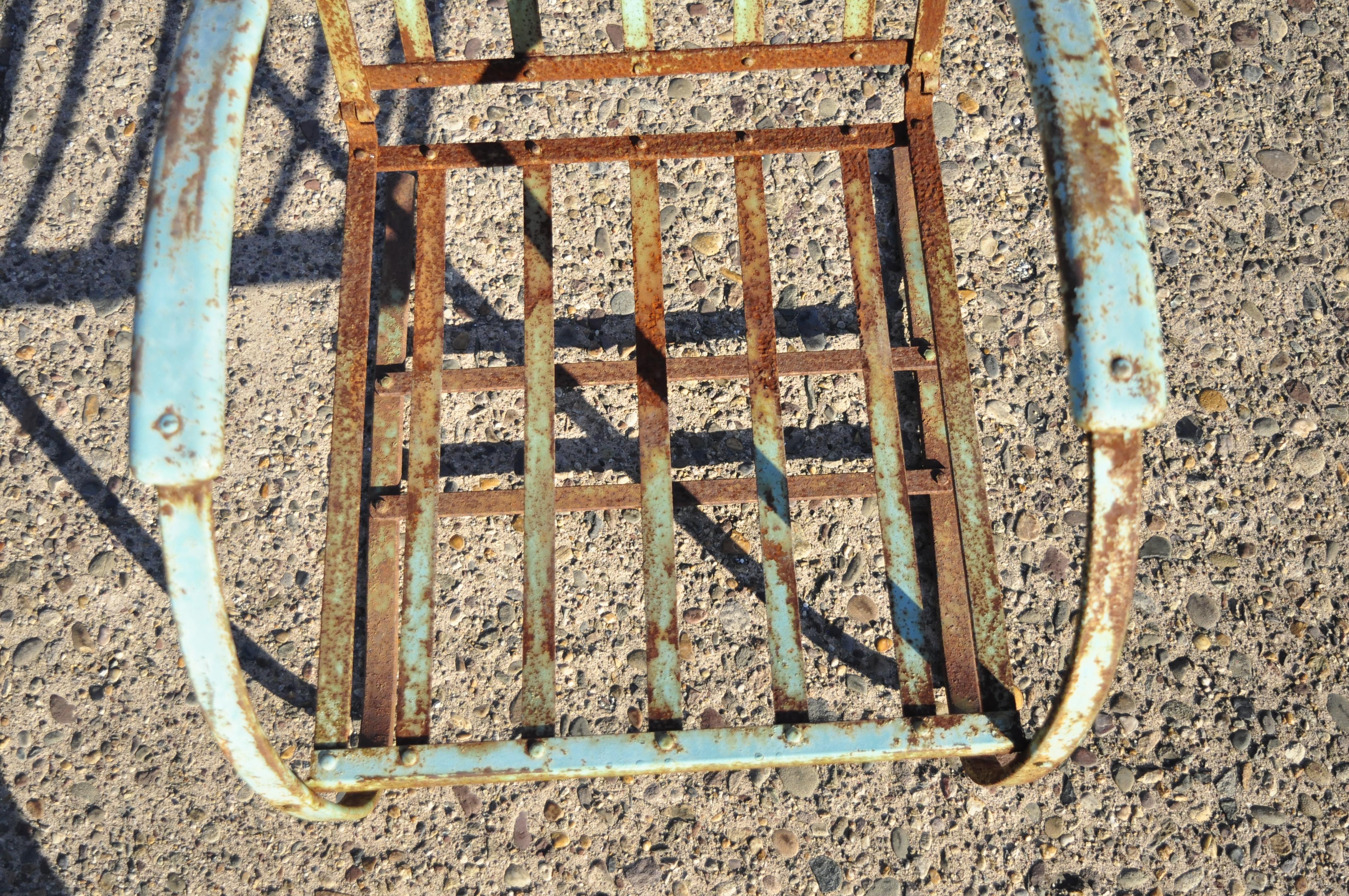 20th Century Art Deco Wrought Iron Green Distress Paint Patio Bouncer Lounge Chairs, a Pair