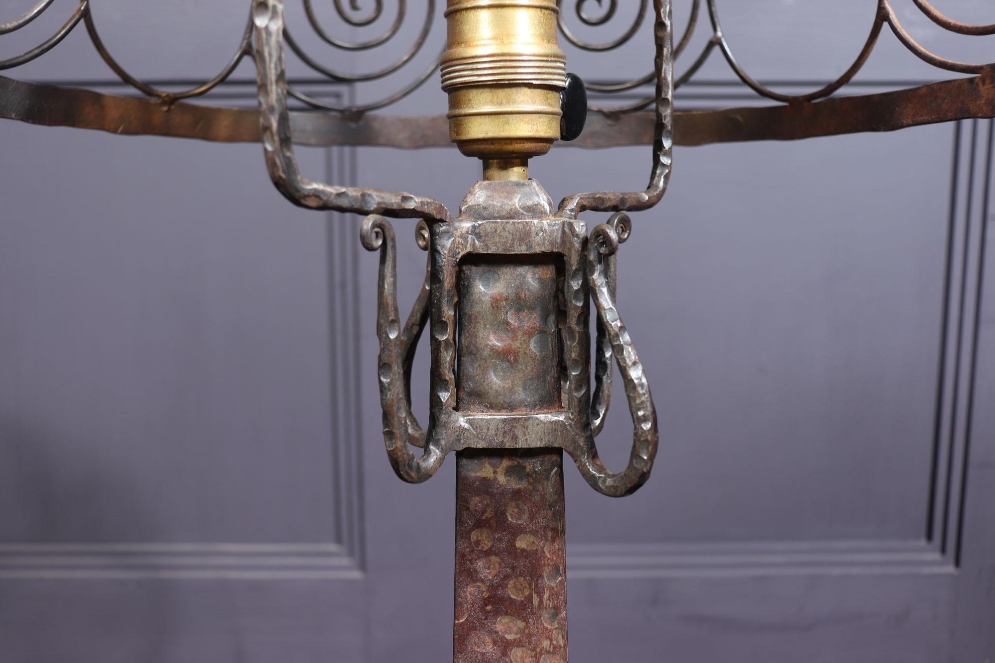 Art Deco Wrought Iron Lamp For Sale 4