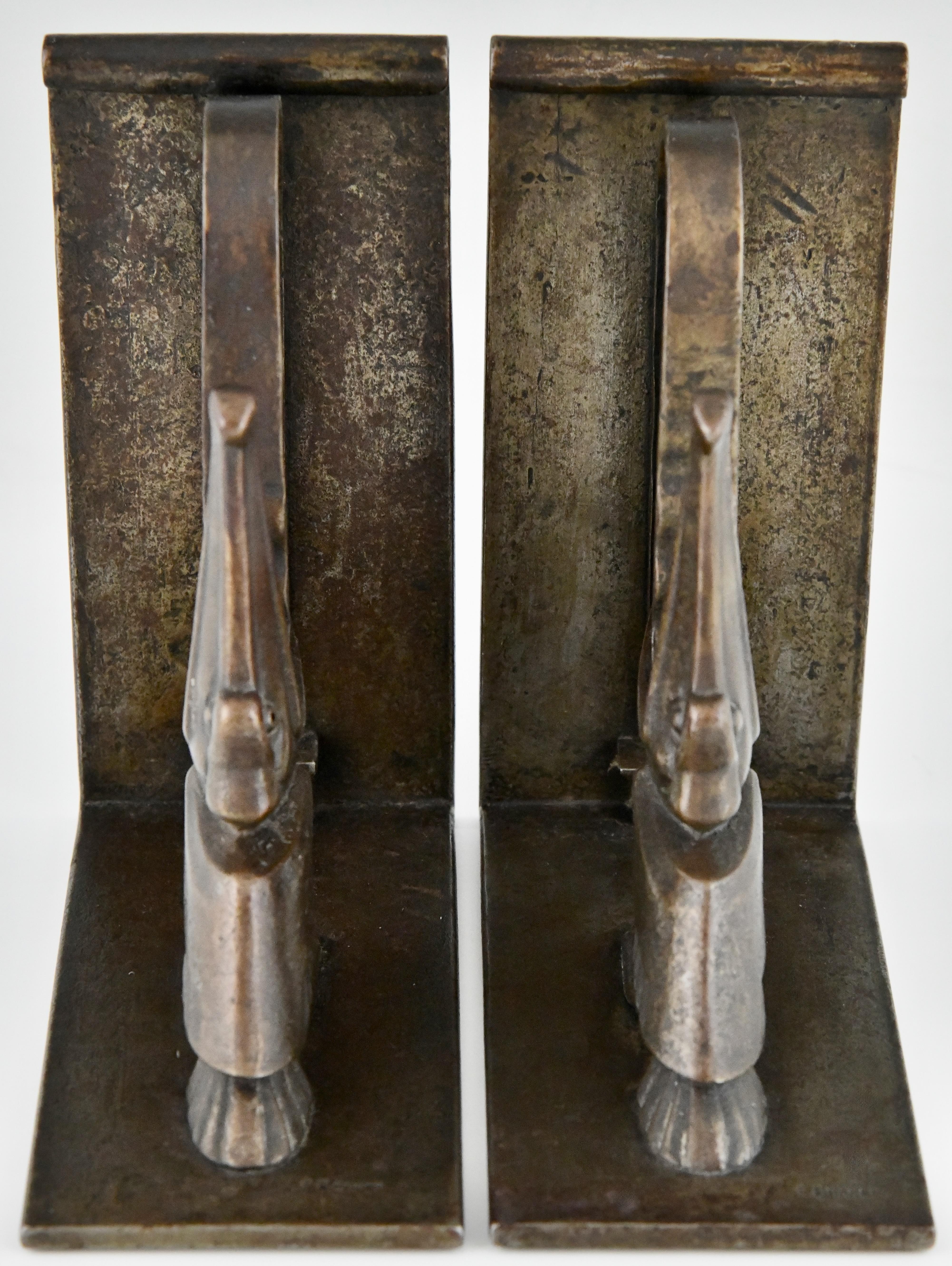 Art Deco wrought iron pelican bookends by Edgar Brandt  France 1924. In Good Condition For Sale In Antwerp, BE