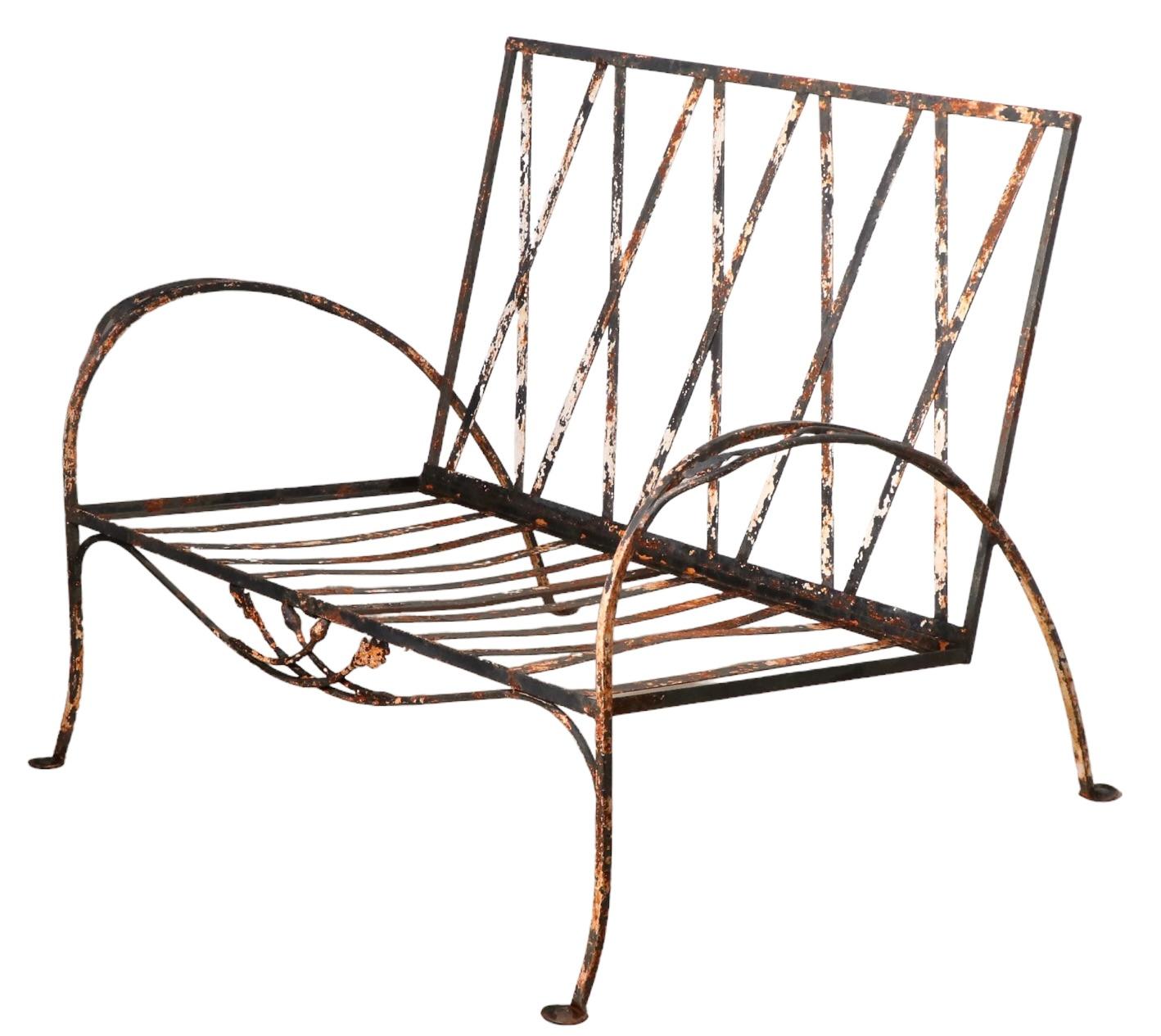 Art Deco Wrought Iron Salterini Mt. Vernon Settee Loveseat In Good Condition For Sale In New York, NY