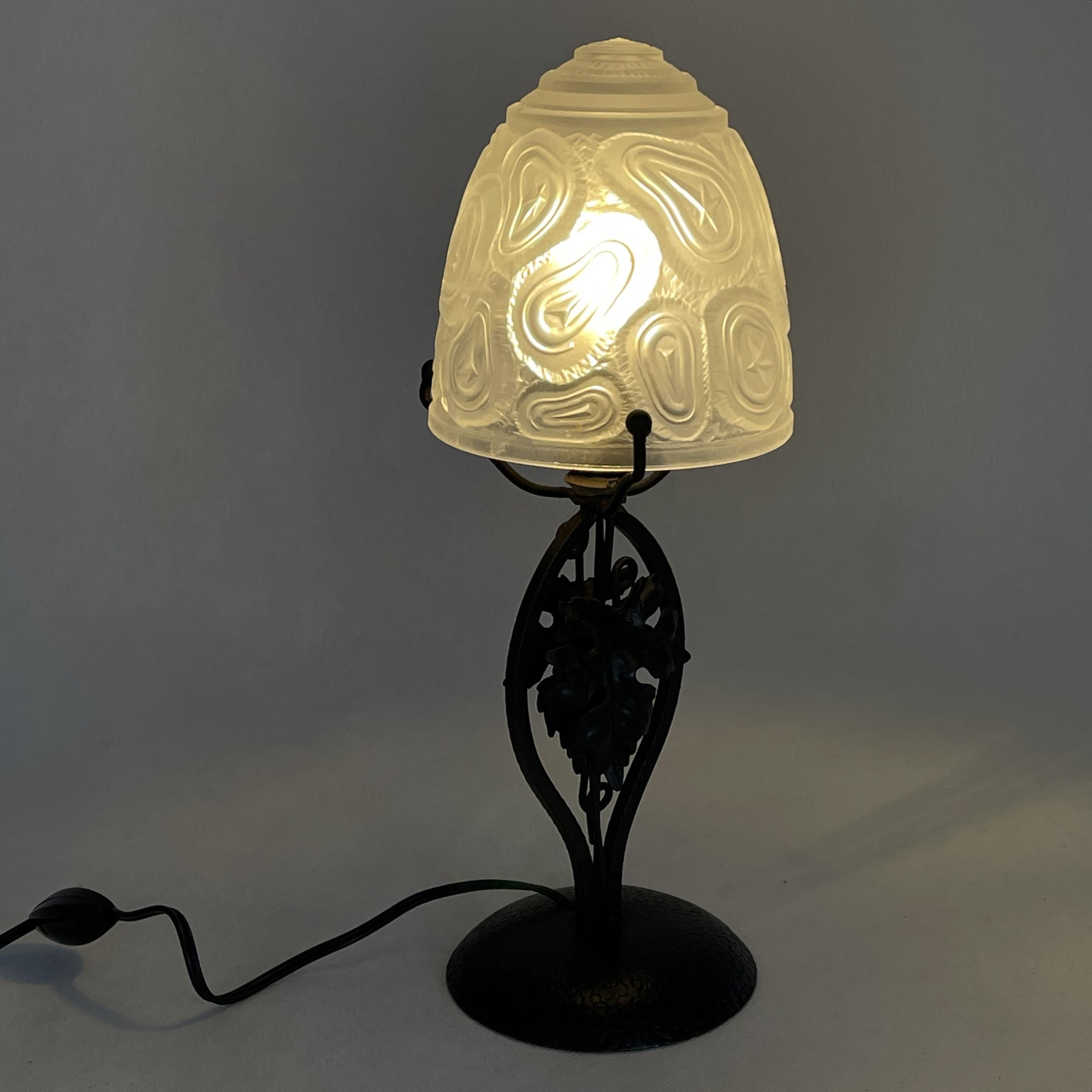 Mid-20th Century Art Deco wrought iron Table Lamp, 1940s For Sale