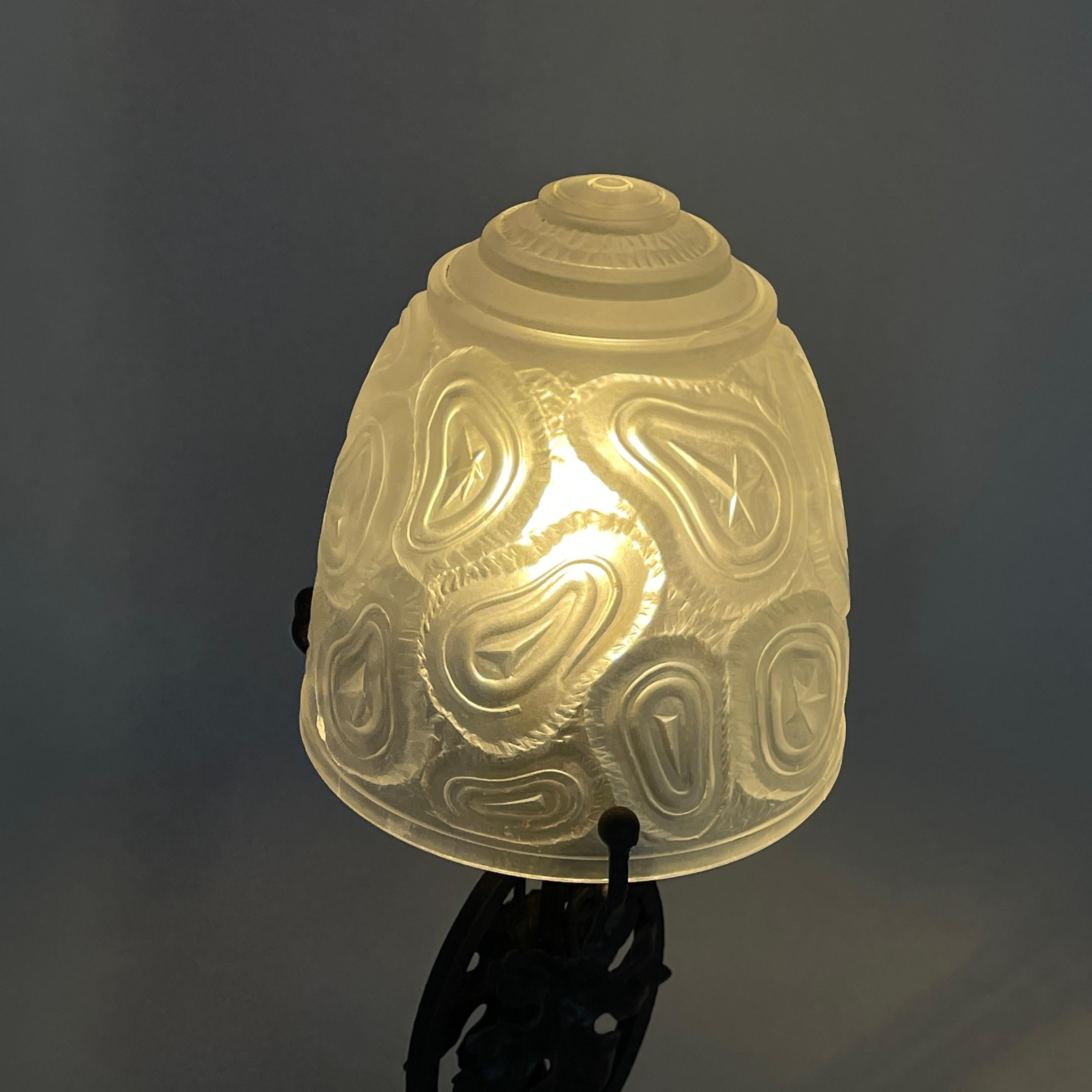 Milieu du XXe siècle Lampe de bureau Art Déco en fer forgé, années 1940 en vente