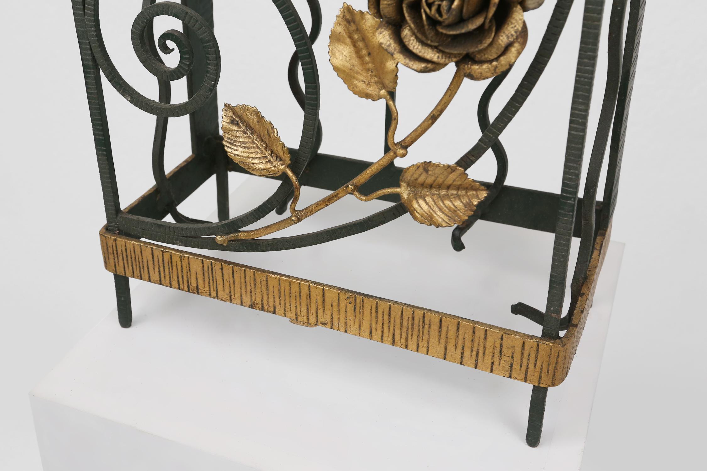 Art deco wrought iron umbrella stand with floral decoration, France ca. 1930 For Sale 3