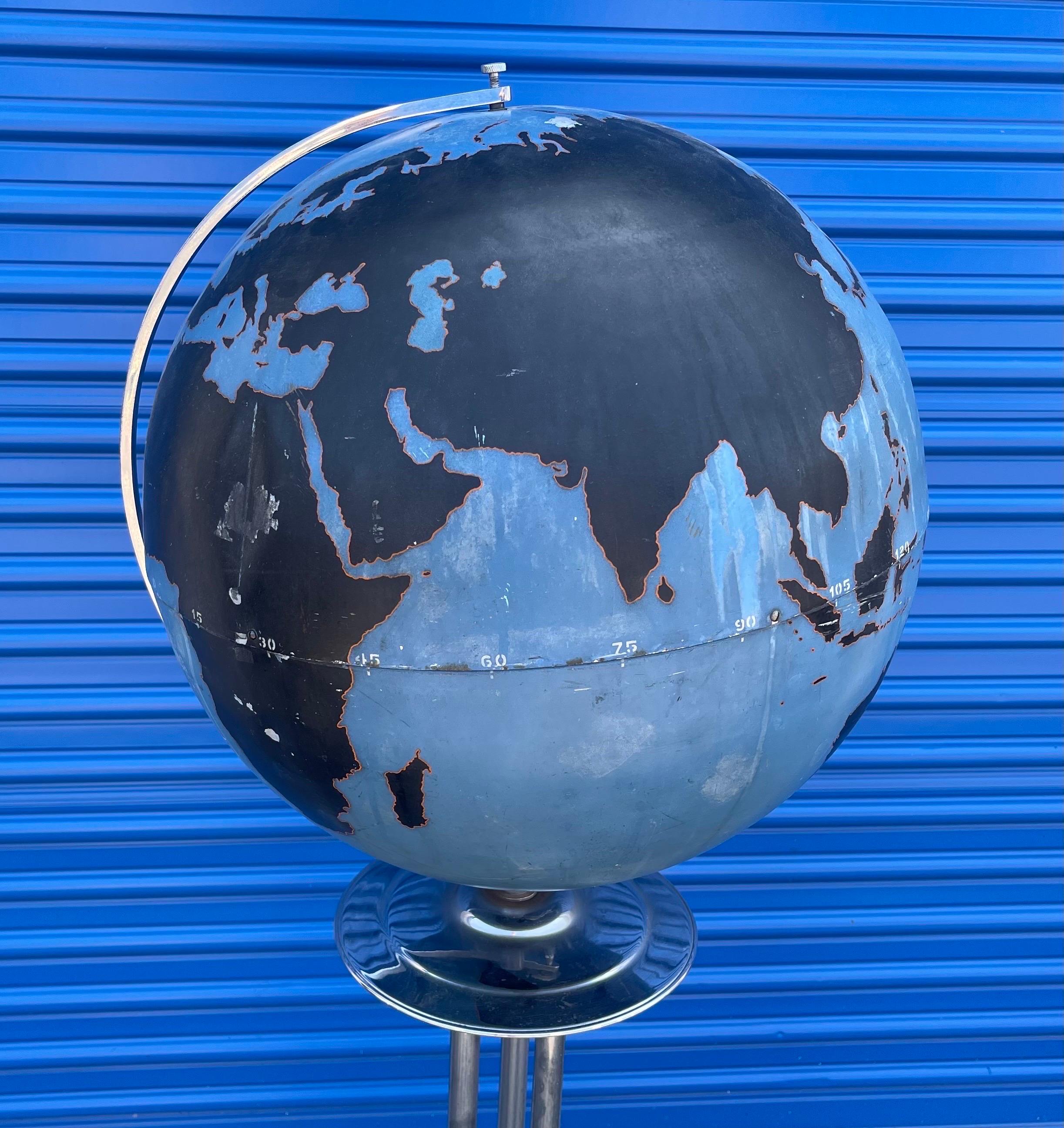 Art Deco WWII Military Strategy Chalk Teaching Globe on Stand by Denoyer-Geppert For Sale 3