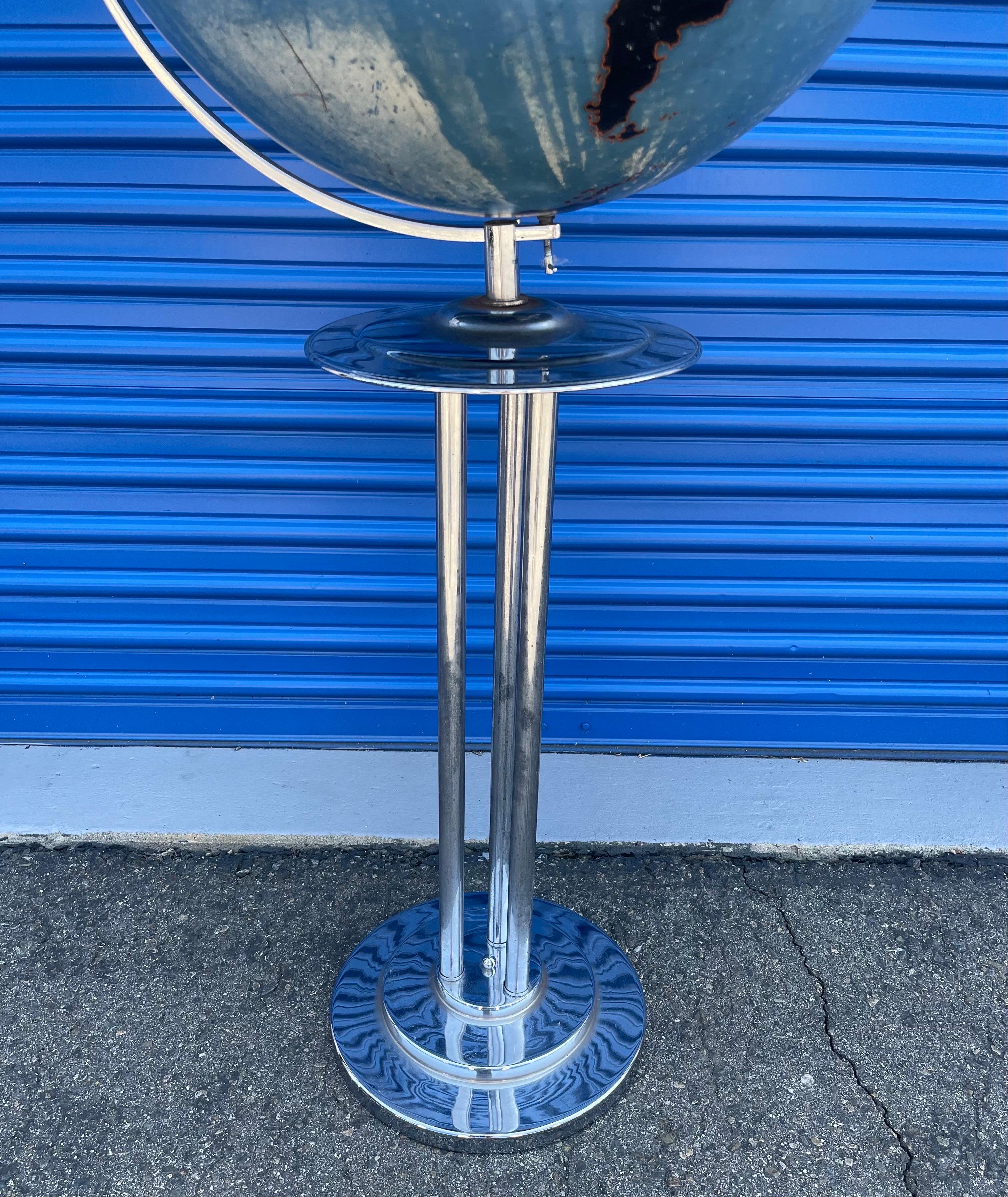 Art Deco WWII Military Strategy Chalk Teaching Globe on Stand by Denoyer-Geppert For Sale 12