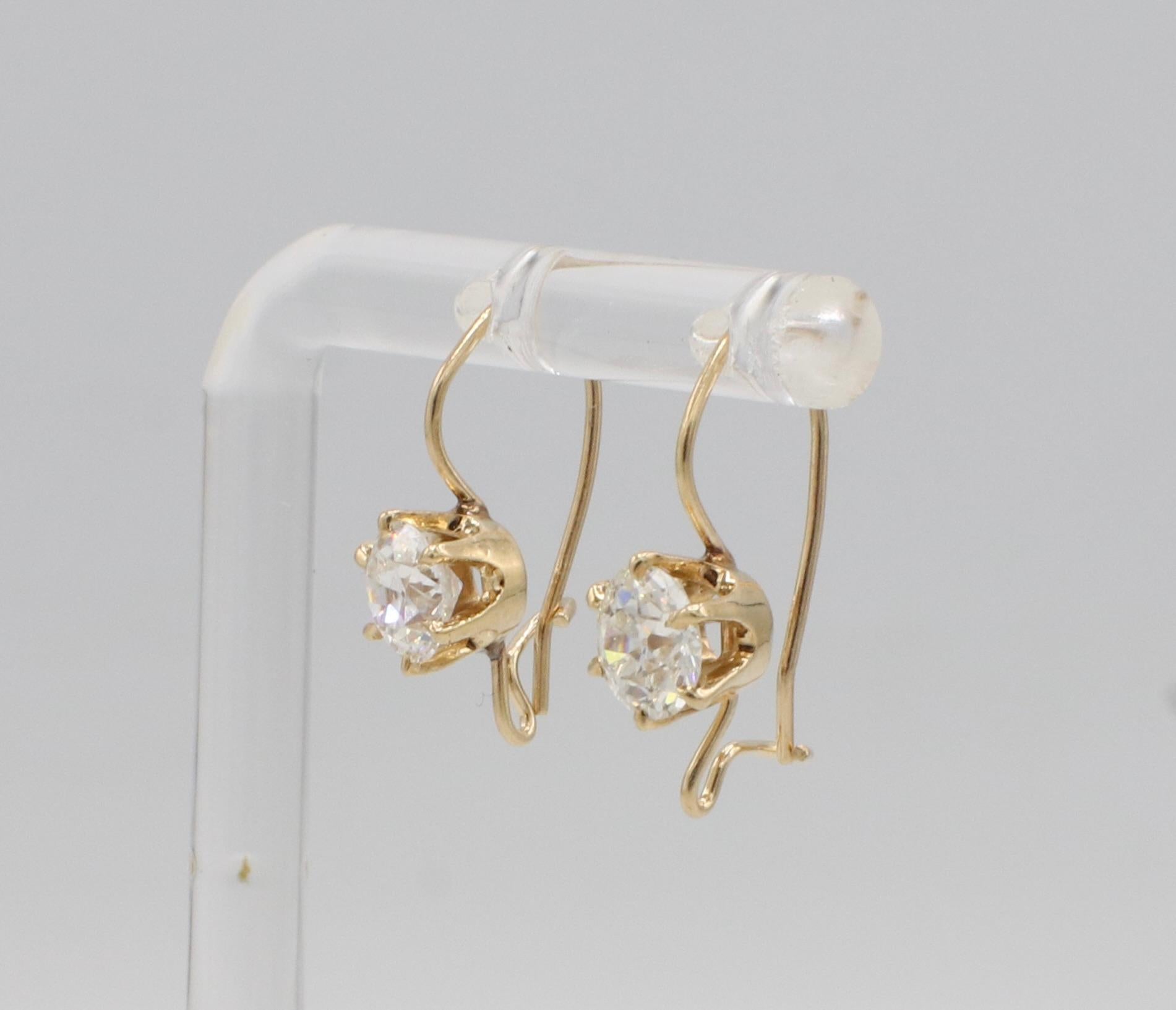 Art déco Boucles d'oreilles art déco en or jaune 1.10 carat Nature Old European Cut Wire Drop Earrings en vente