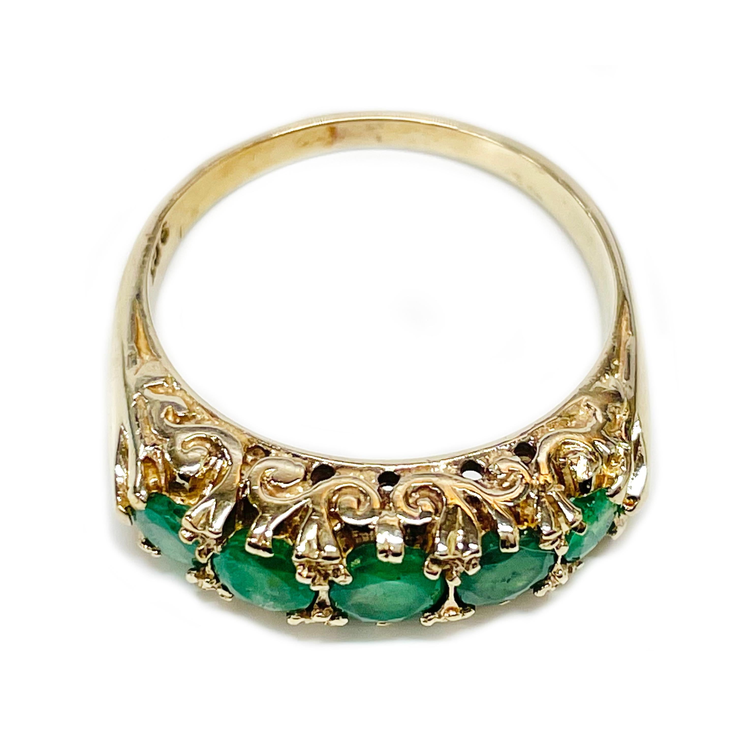Women's Art Deco Yellow Gold Emerald Ring For Sale