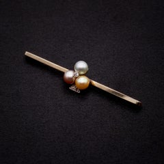 Art Deco Yellow Gold & Platinum Tri Colour Pearl and Diamond ‘Clubs’ Bar Brooch