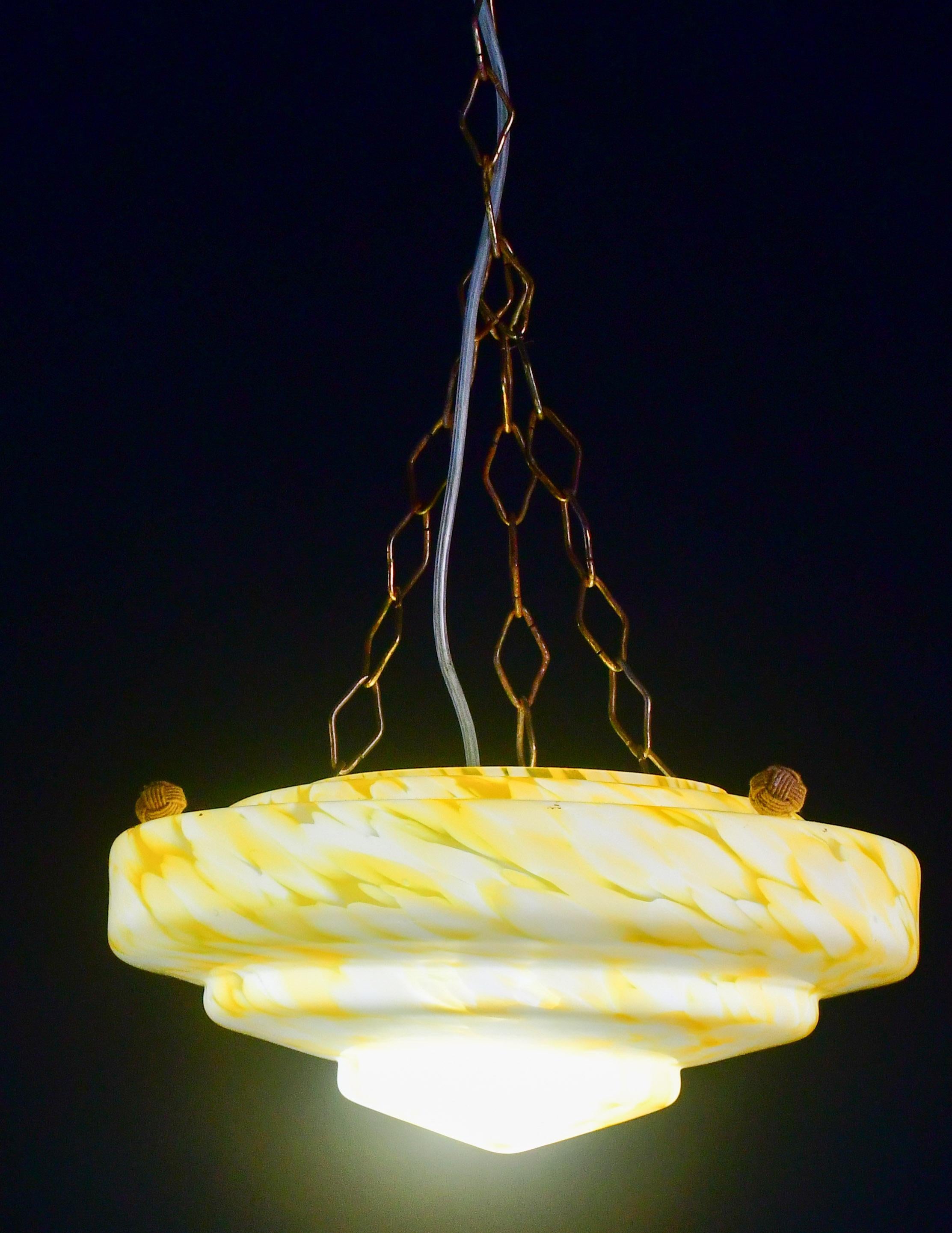 Pendentif Art déco en verre de Murano jaune, 1950 en vente 6