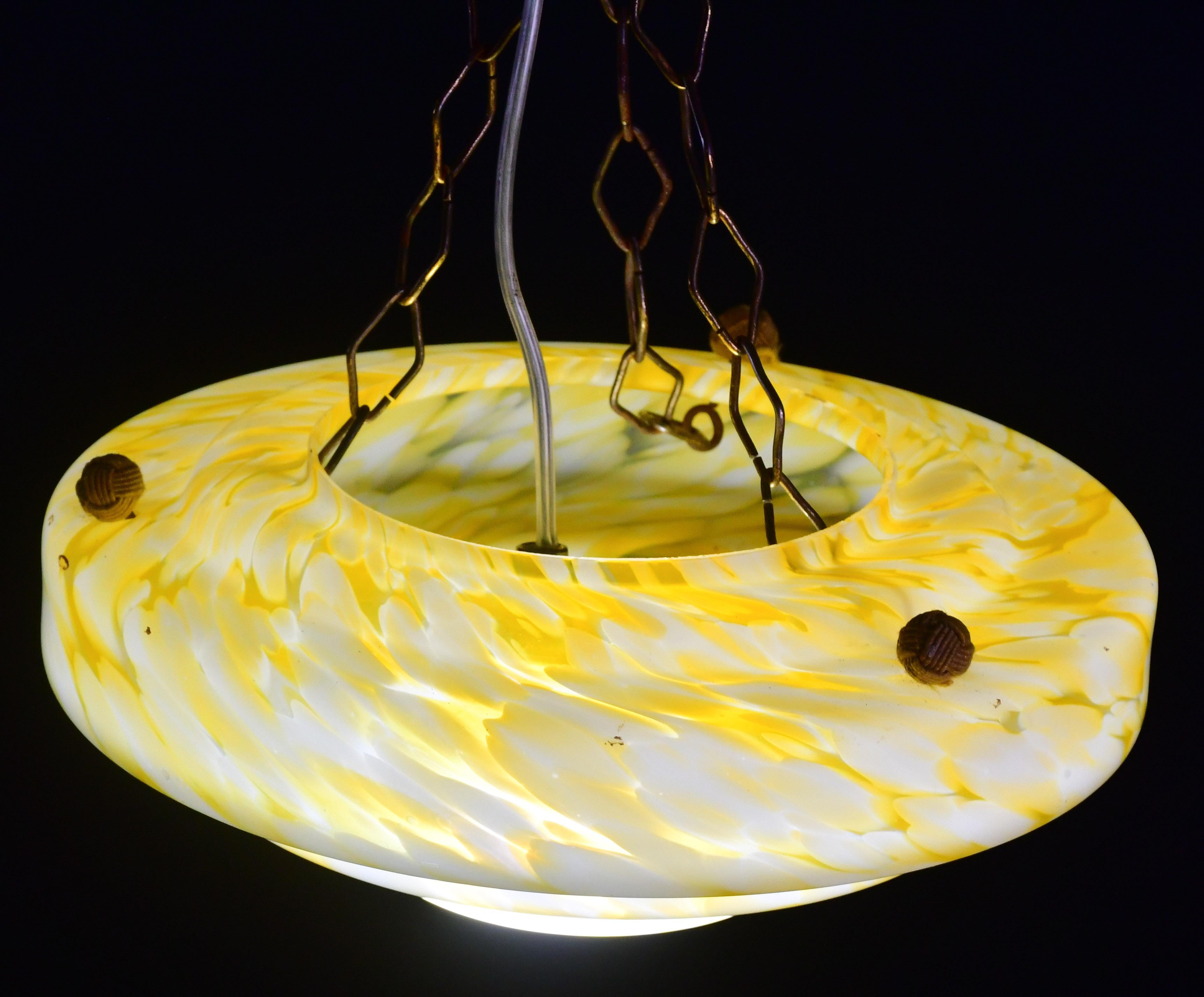 Pendentif Art déco en verre de Murano jaune, 1950 en vente 8