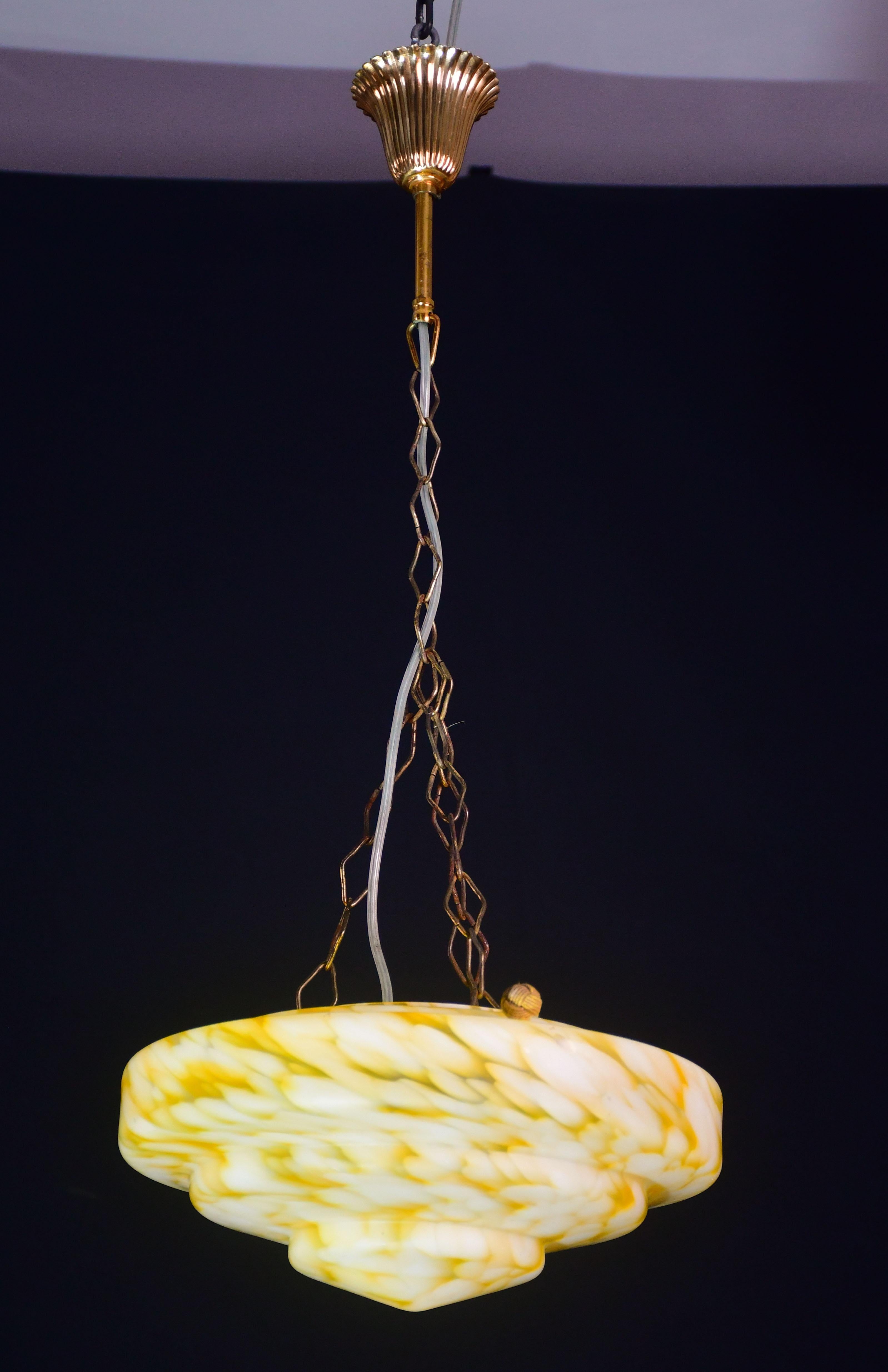 Pendentif Art déco en verre de Murano jaune, 1950 en vente 10