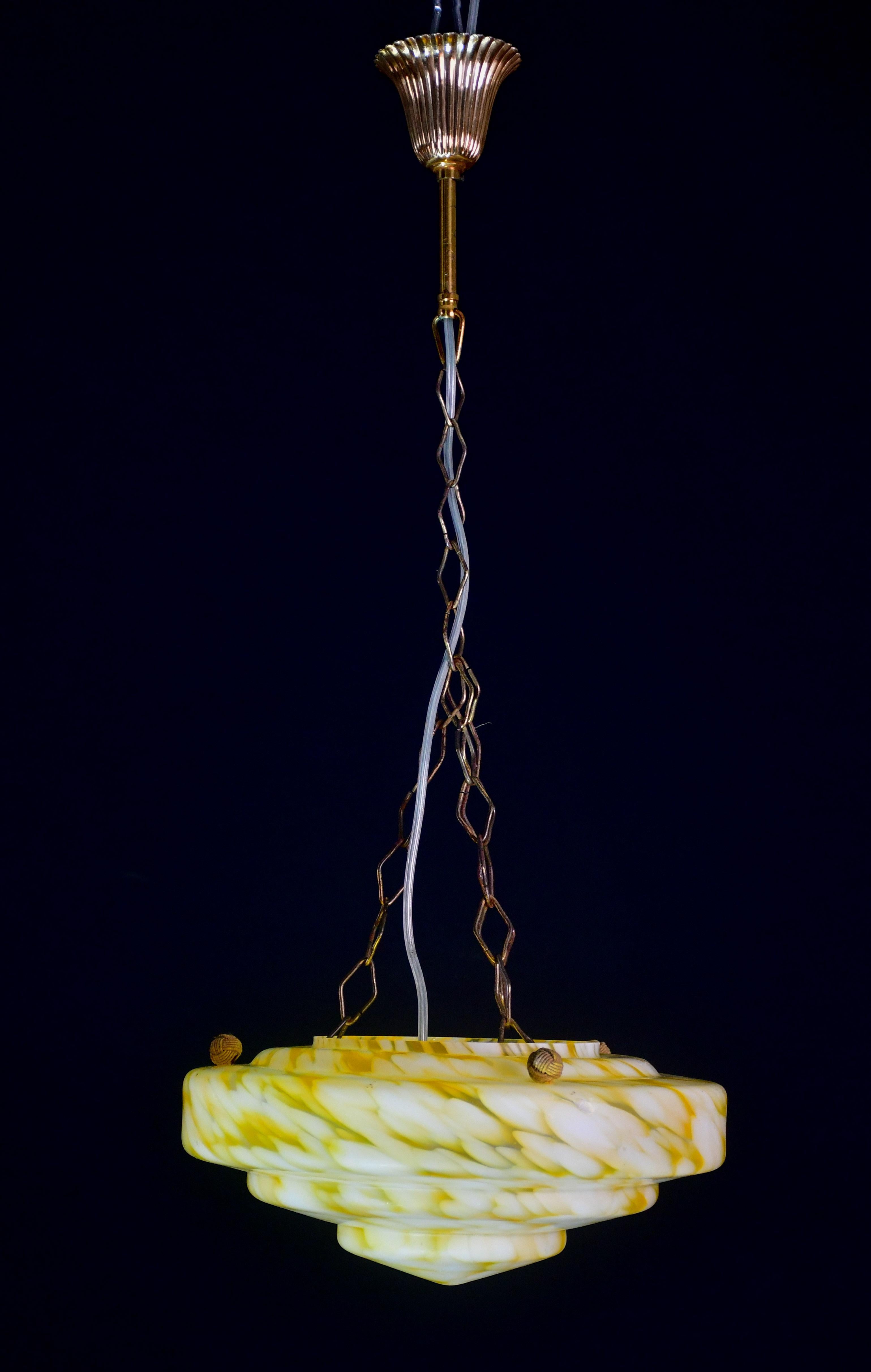 Pendentif Art déco en verre de Murano jaune, 1950 en vente 2