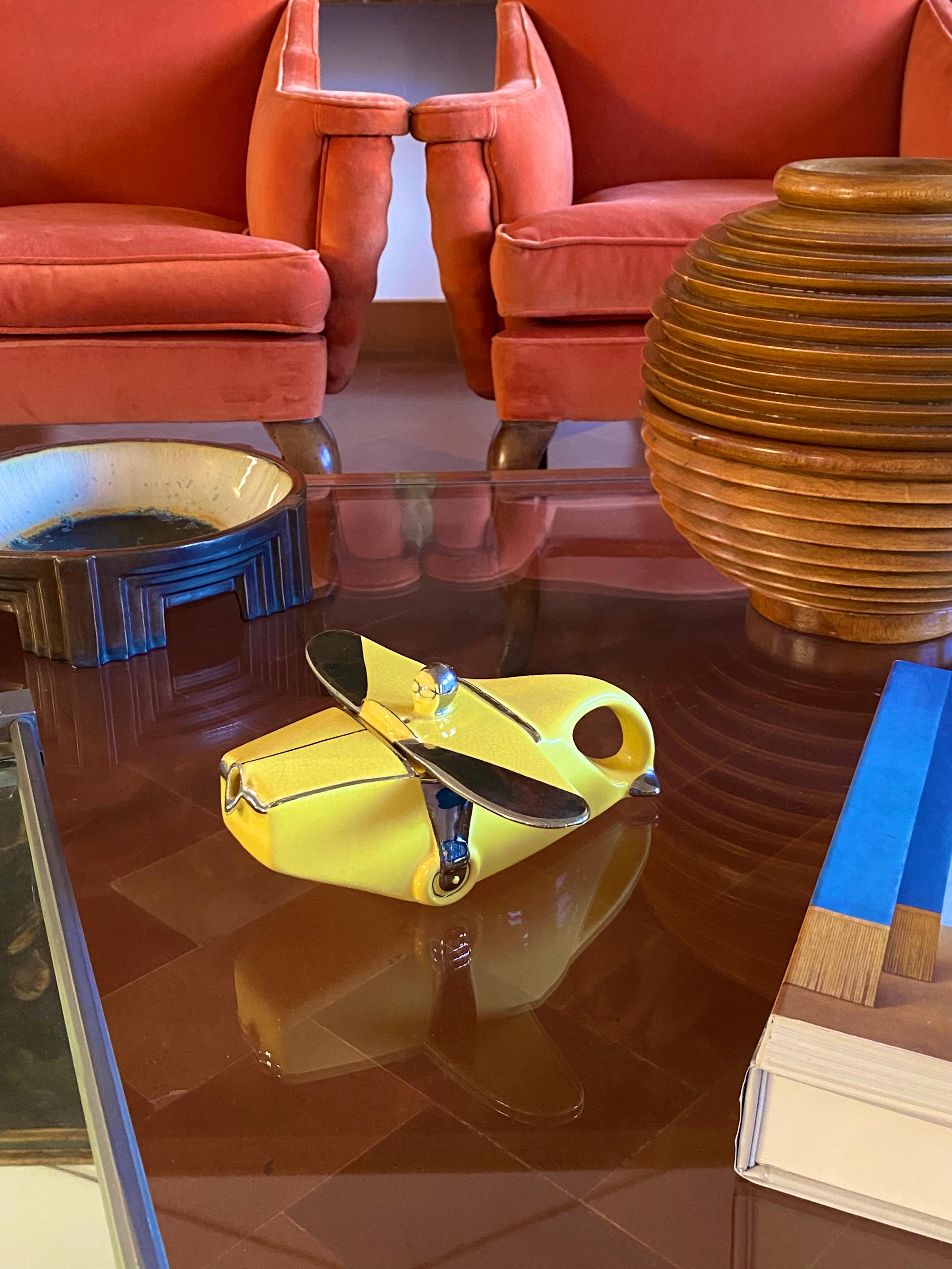 British Art Deco yellow 'T-Plane' ceramic aeroplane teapot, Sadler, UK, 1930s