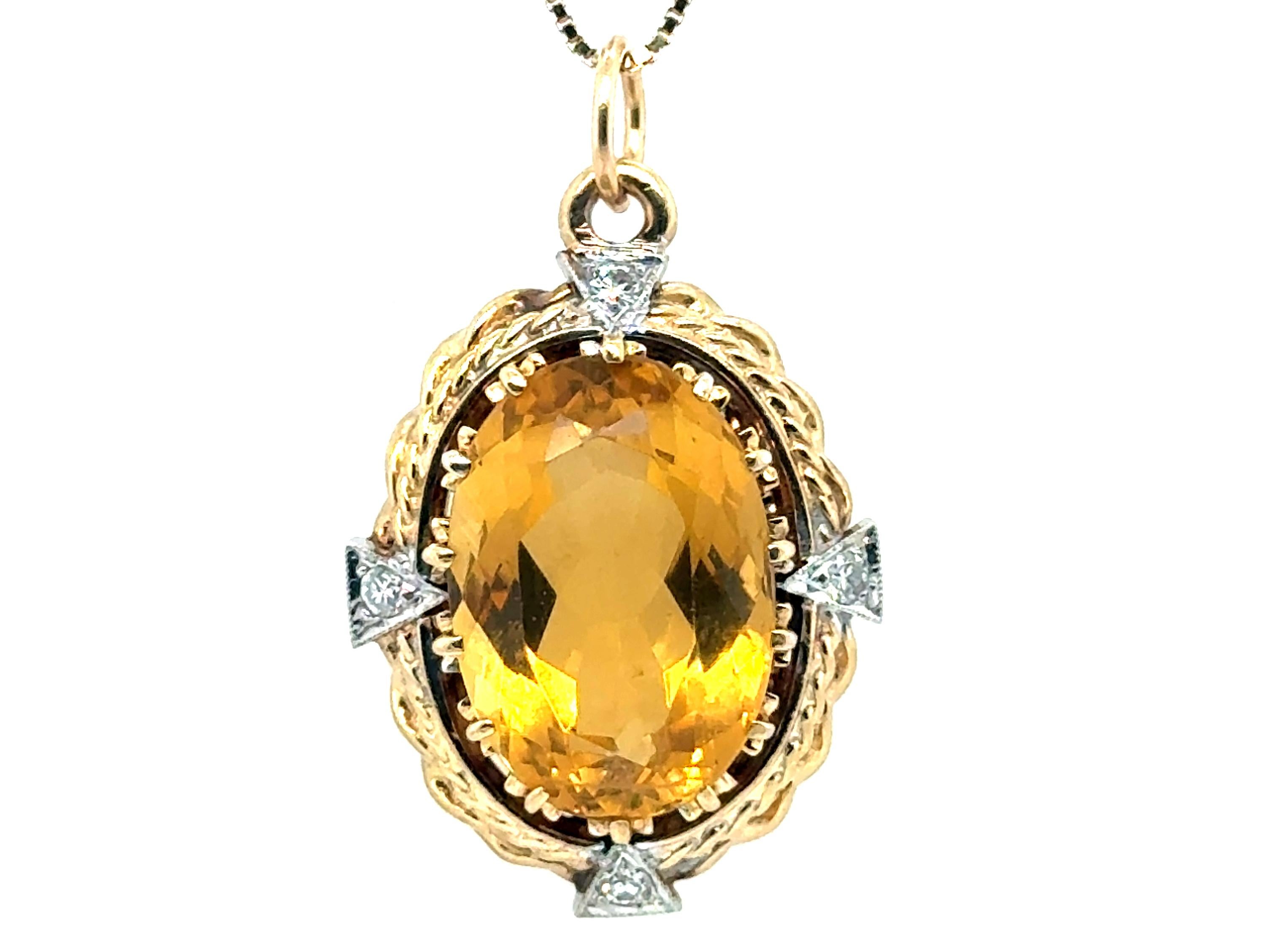 Pendentif Art déco ancien 12 carats 14 carats, diamants et topaze jaune, années 1930-1940



Avec une GÉANTE pierre précieuse Topaze jaune naturelle de 12ct, taille ovale

Accentué par 4 véritables diamants antiques à taille unique

Dans un état