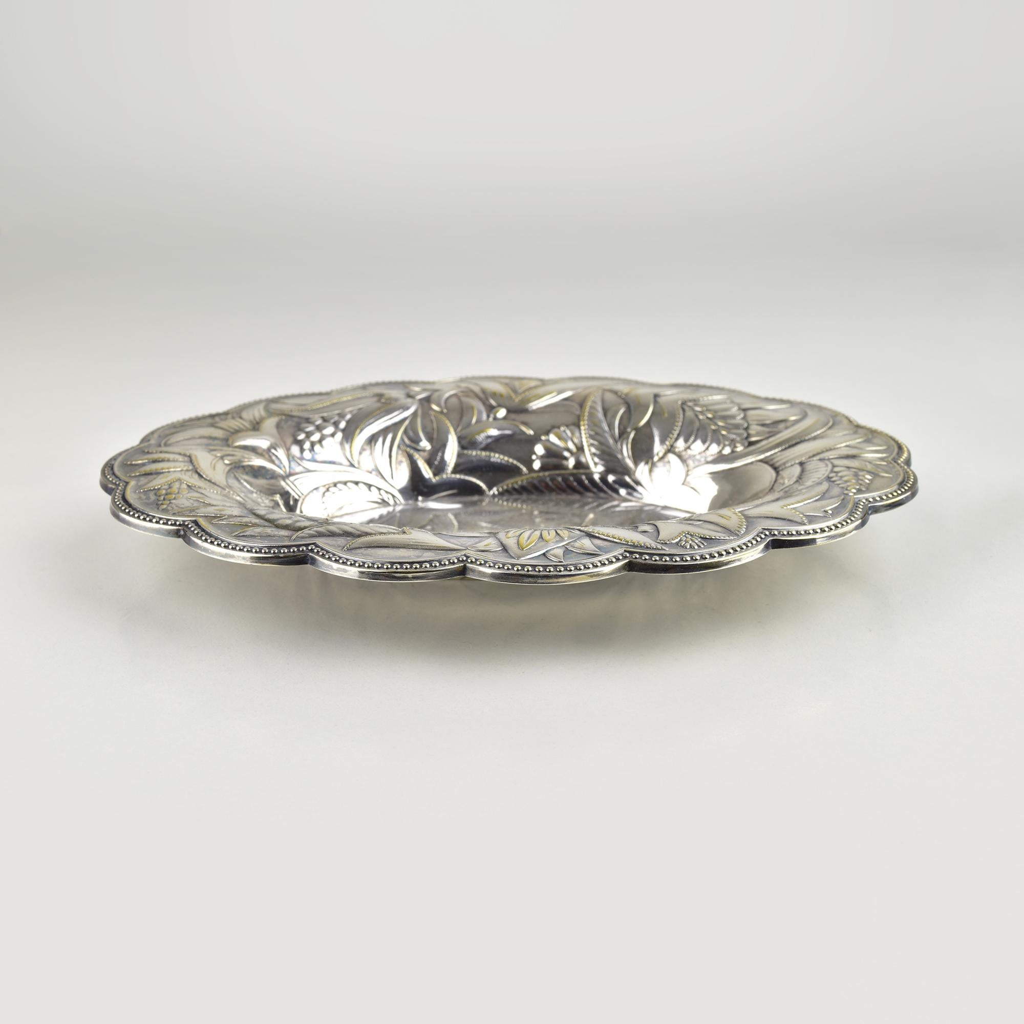 Métal Art Deo Catch All Jewelry Dish by WMF Silverplated Wiener Werkstätte Style en vente