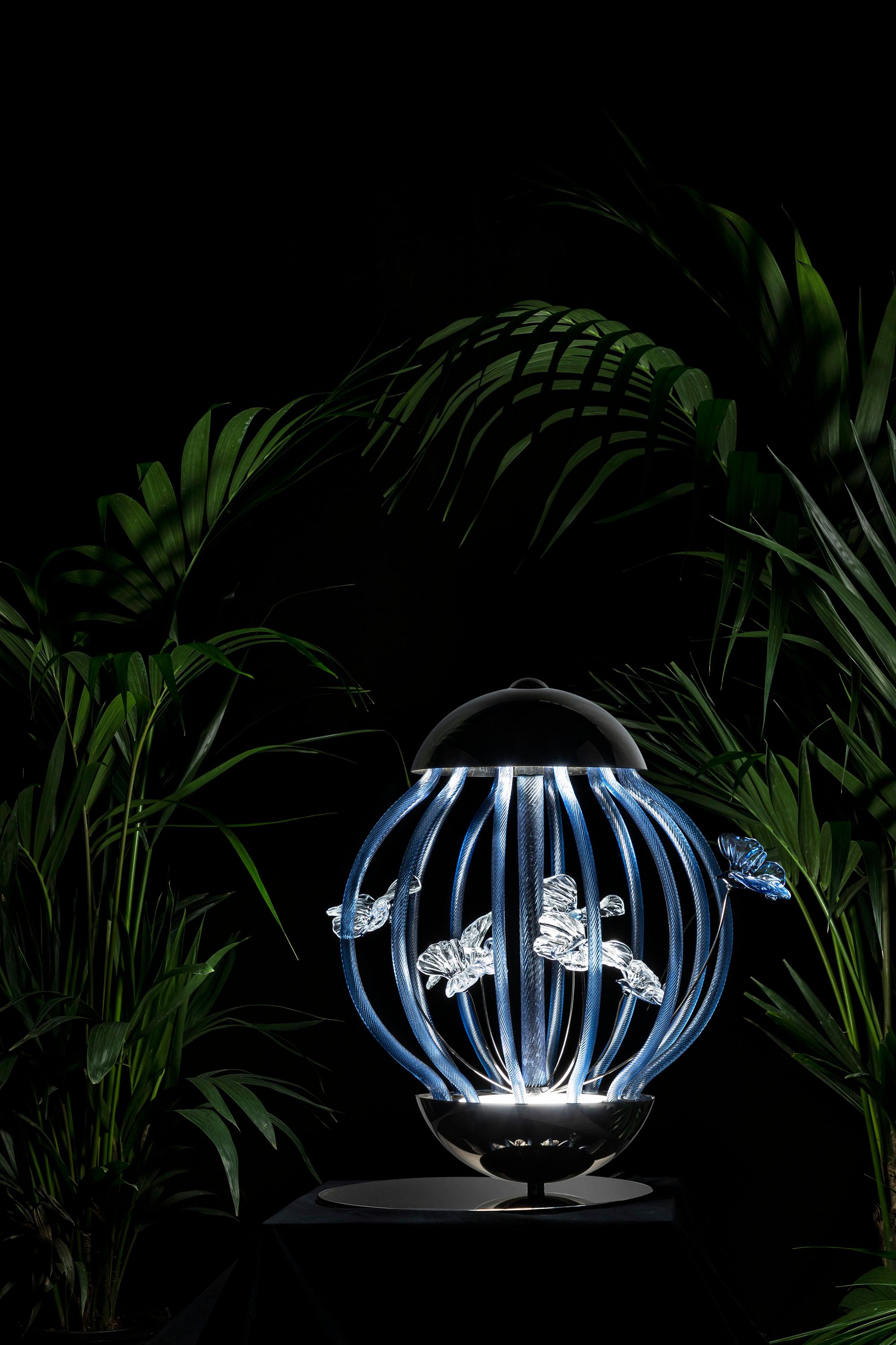 Art Design Pendant lamp Cage with butterflies in Blue Murano Glass by Multiforme For Sale 1