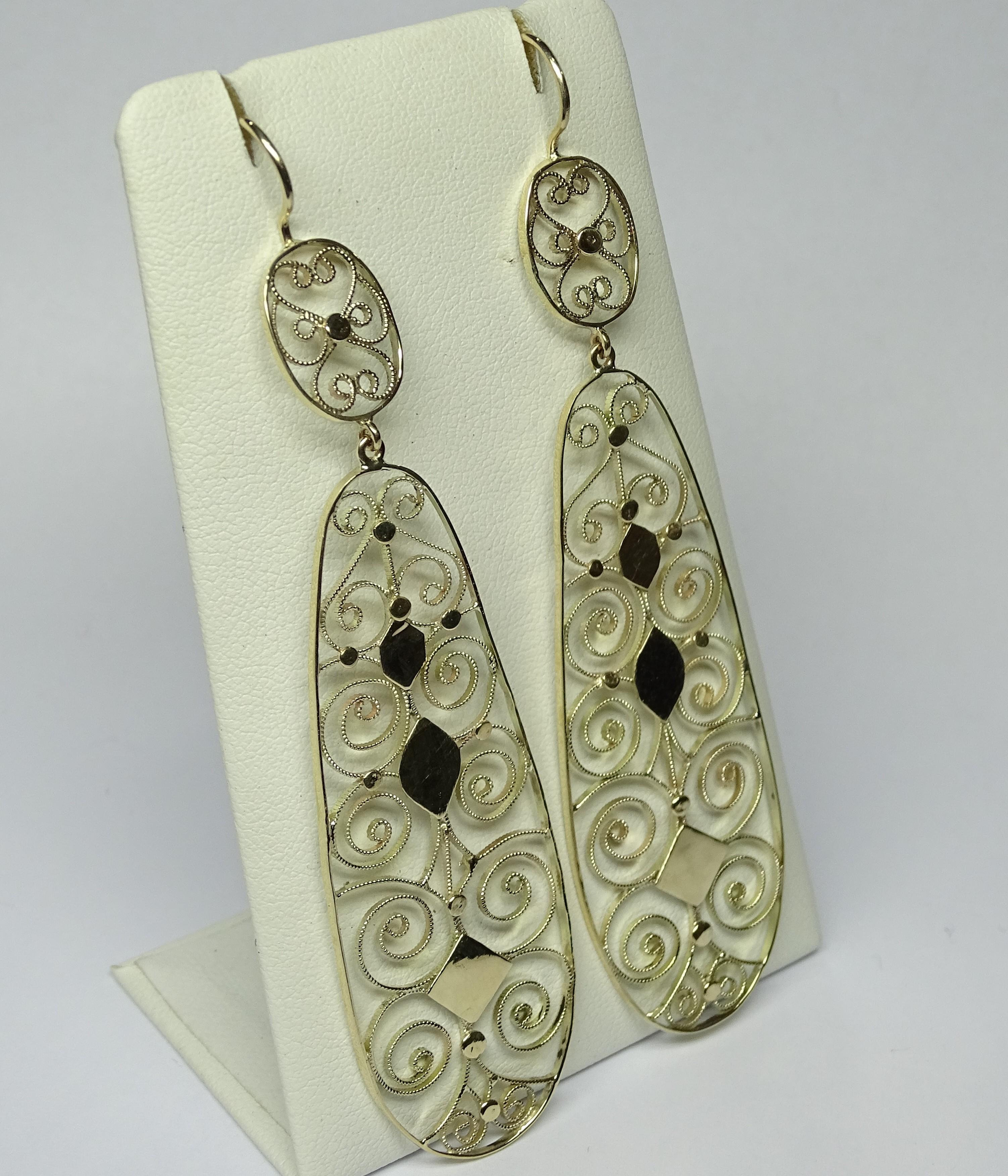 Art Etruscan Filigree Yellow Gold Dangle Earrings In New Condition For Sale In Marcianise, IT