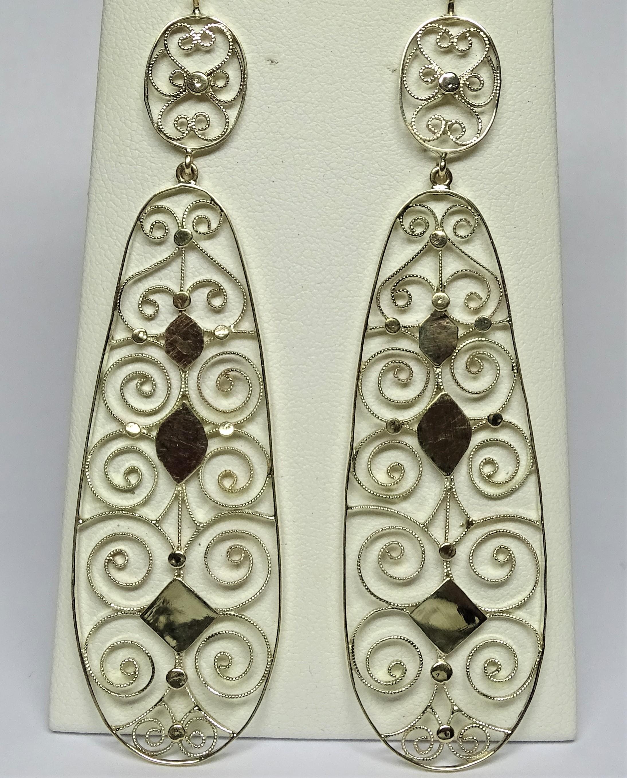 Women's or Men's Art Etruscan Filigree Yellow Gold Dangle Earrings For Sale