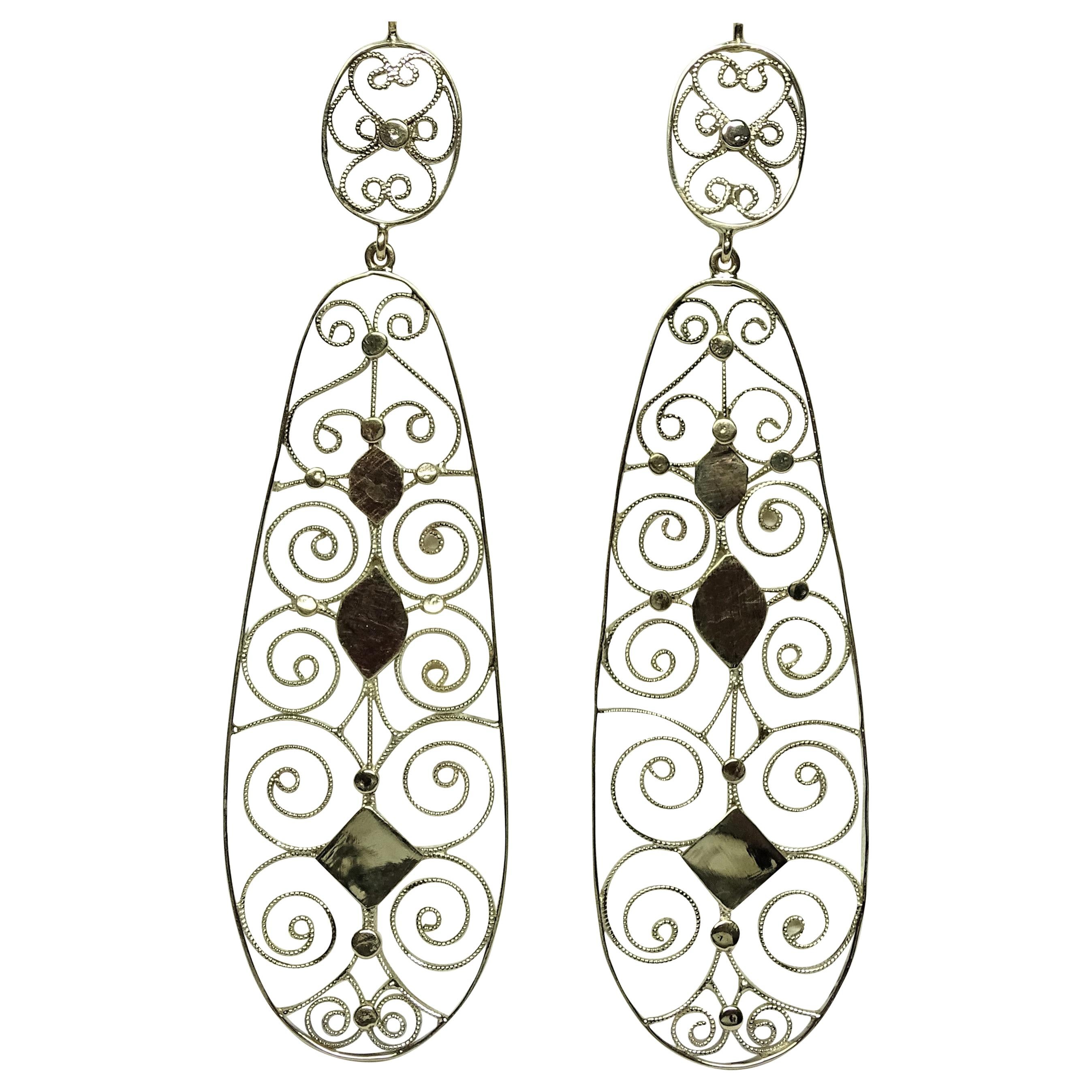 Art Etruscan Filigree Yellow Gold Dangle Earrings For Sale