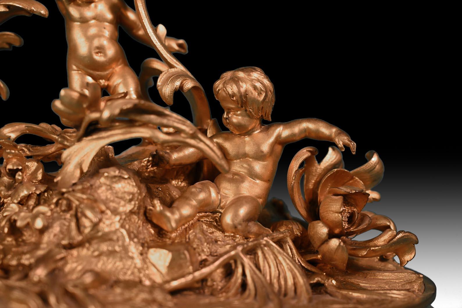 Fonderie d'art de Johann HERZNER (attribué à), Lanterne à riche décor rococo. en vente 3