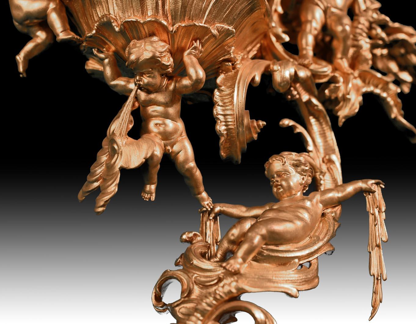 Bronze Fonderie d'art de Johann HERZNER (attribué à), Lanterne à riche décor rococo. en vente