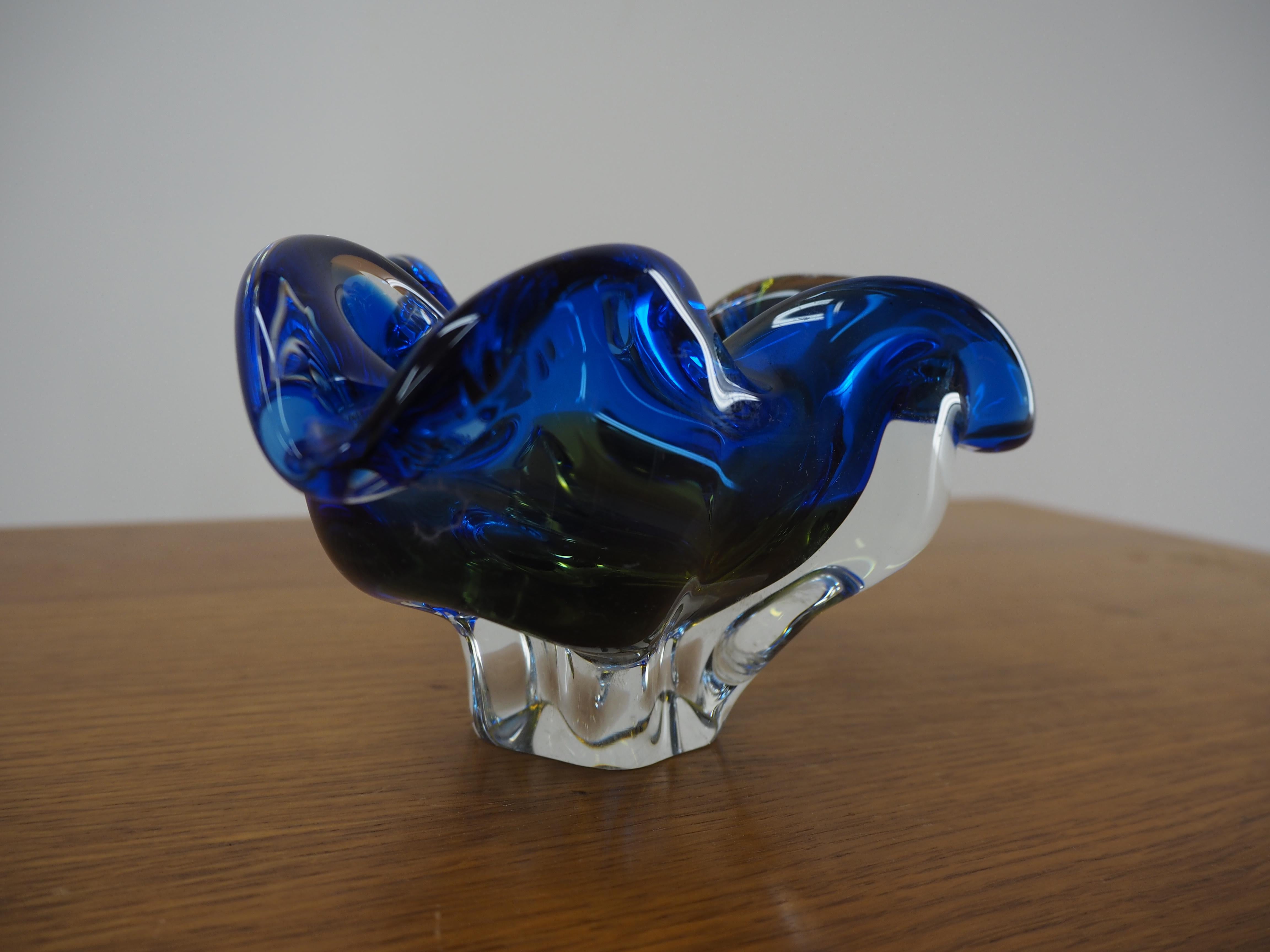 Art Glass Ashtray by Josef Hospodka for Chribska Glassworks, 1960s 5
