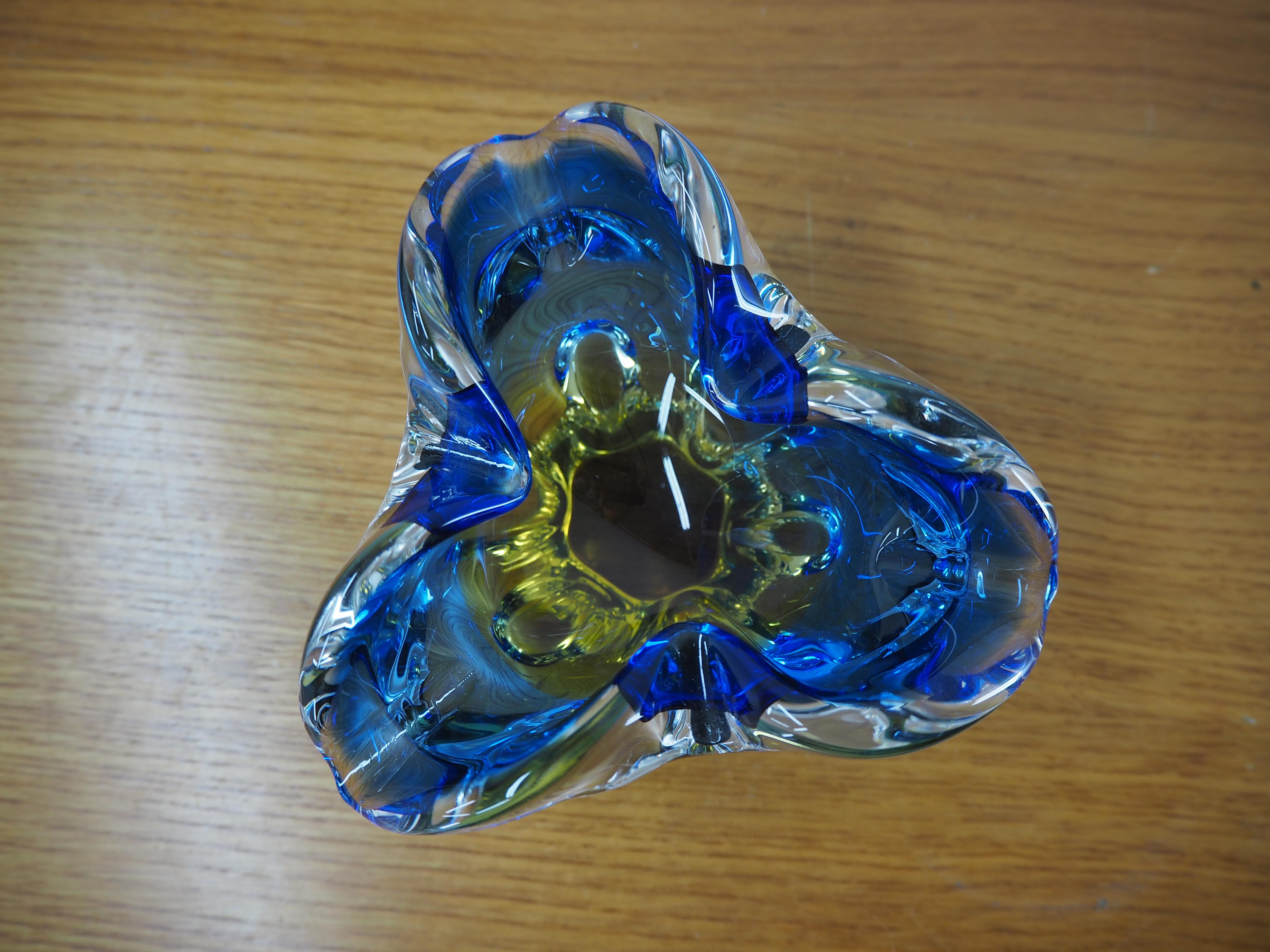 This beautiful bowl or ashtray was designed by Josef Hospodka and made by the Chribska Glassworks.