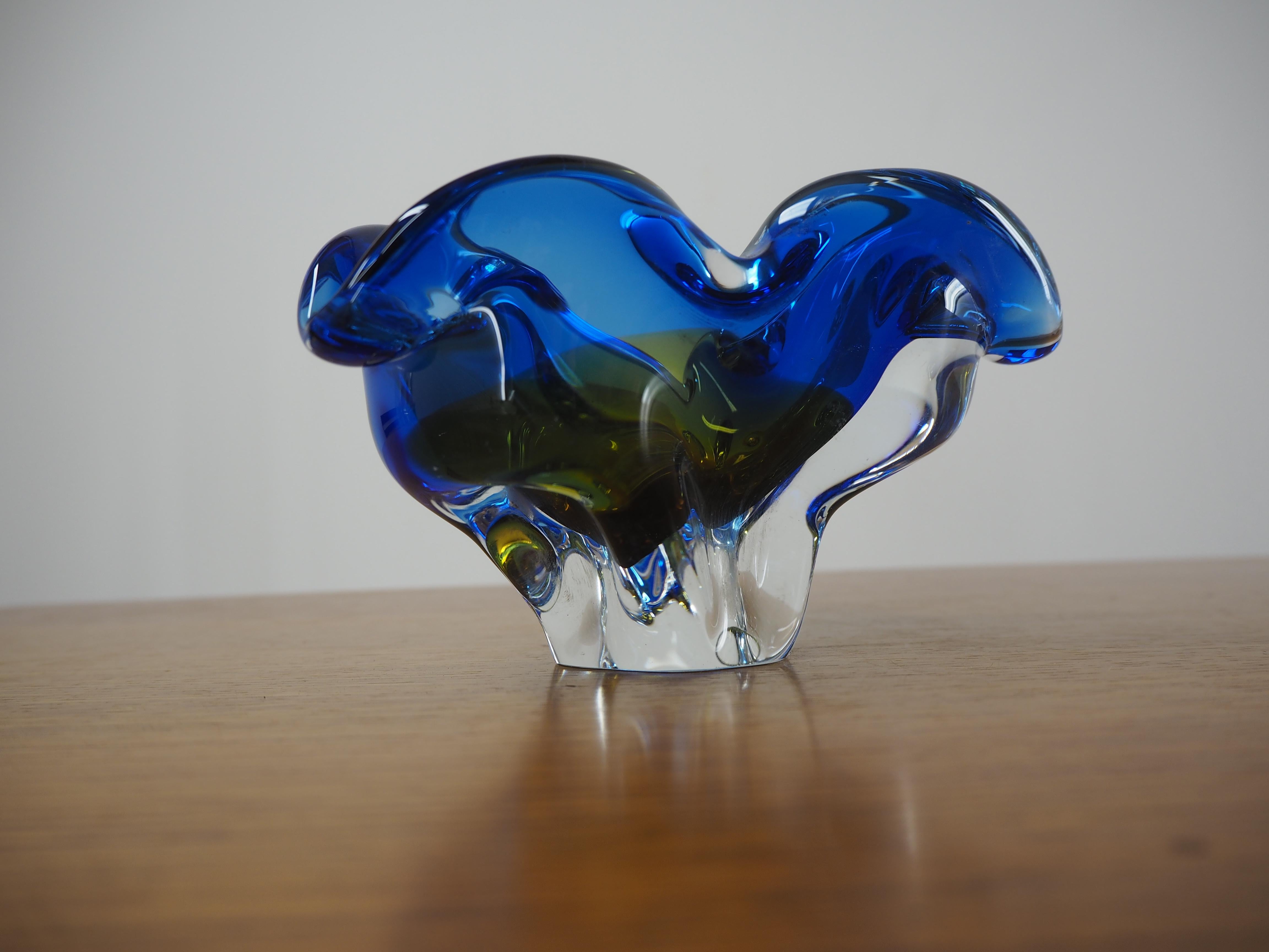 Czech Art Glass Ashtray by Josef Hospodka for Chribska Glassworks, 1960s