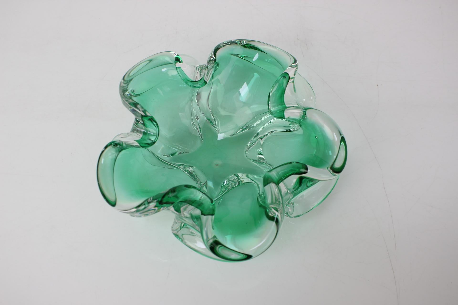 Czech Art Glass Ashtray by Josef Hospodka for Chribska Glassworks, 1960s