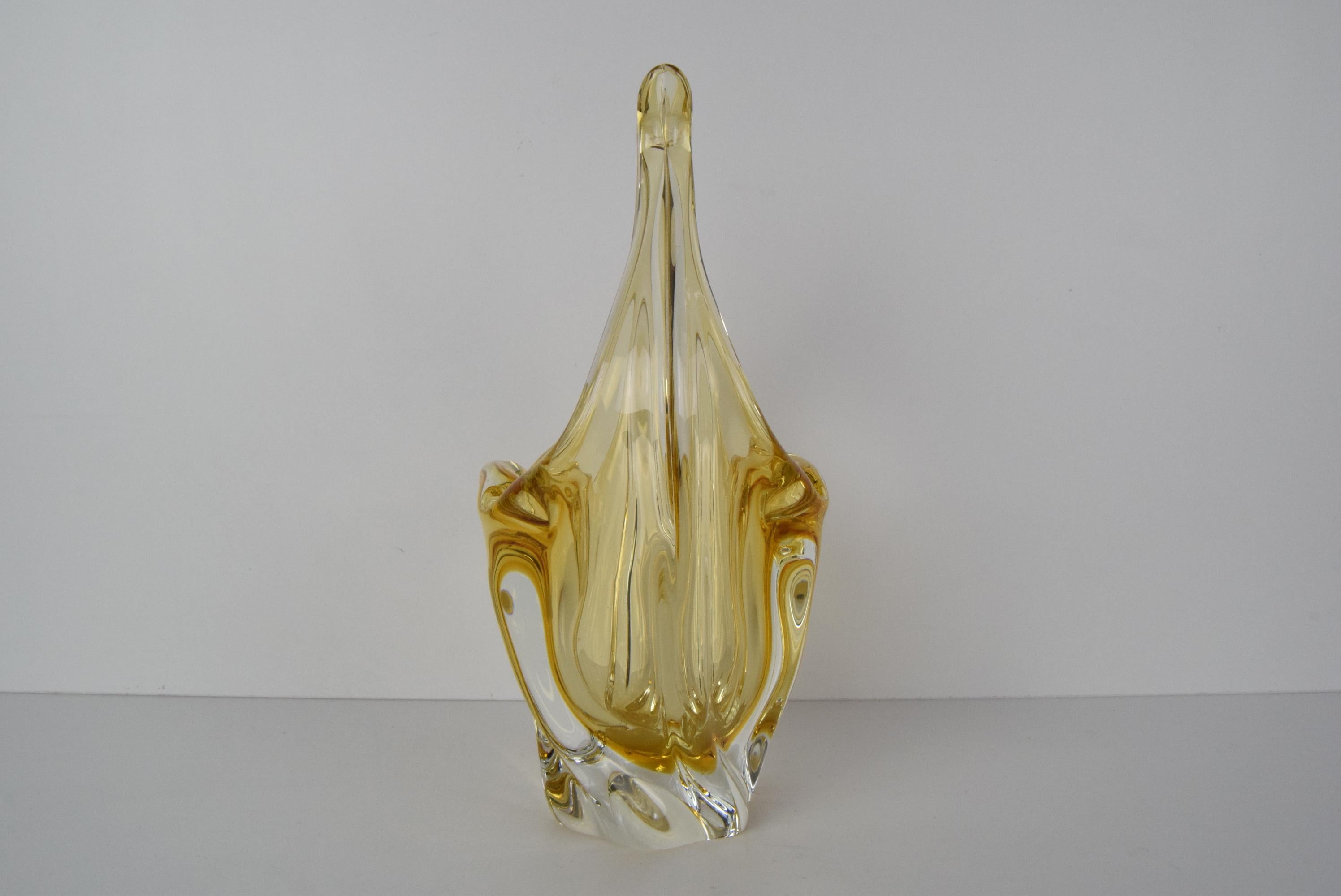 Late 20th Century Art Glass Basket/ Egermann, Glaswork Novy Bor, Czechoslovakia, circa 1980's.  For Sale