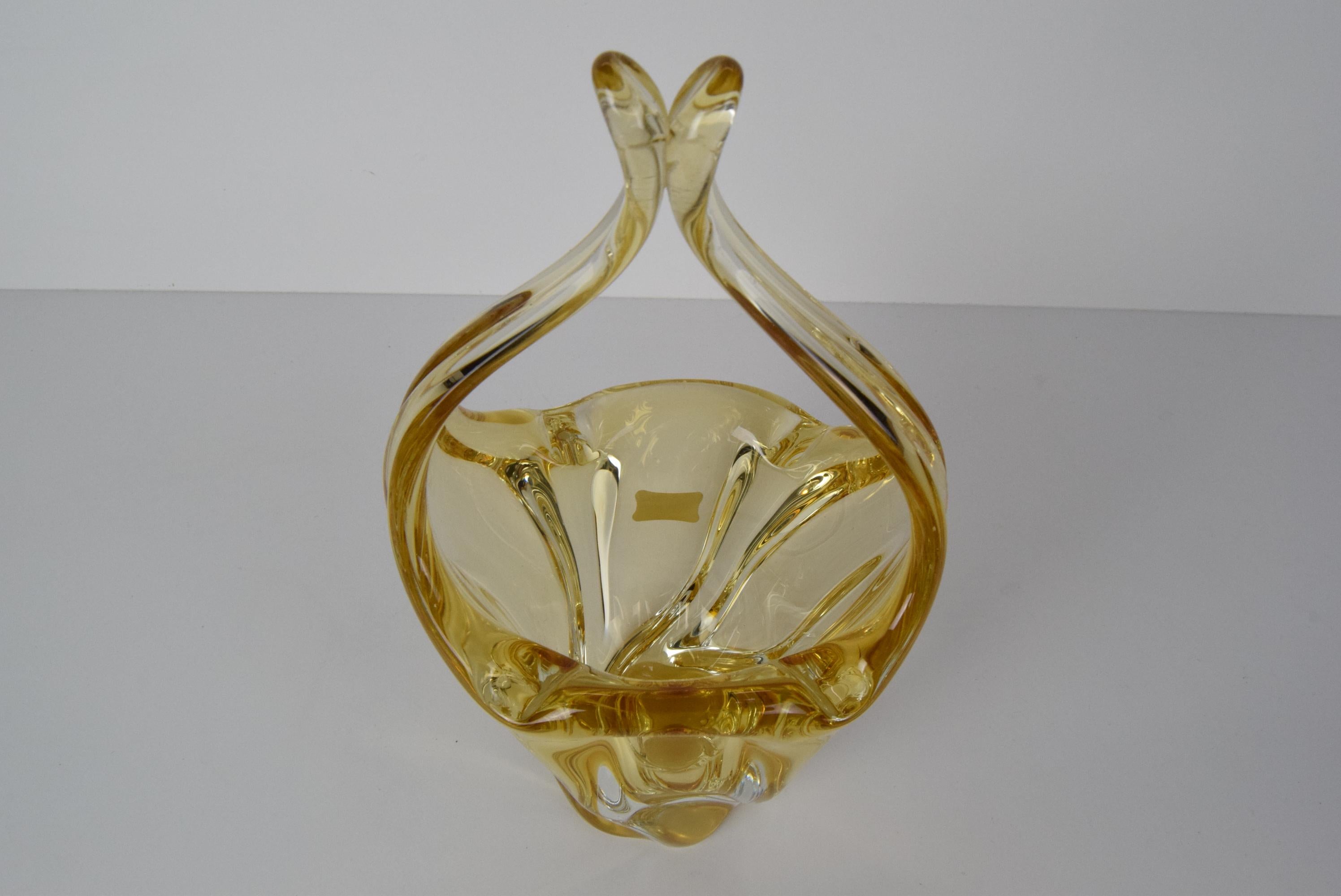 Art Glass Basket/ Egermann, Glaswork Novy Bor, Czechoslovakia, circa 1980's.  For Sale 3