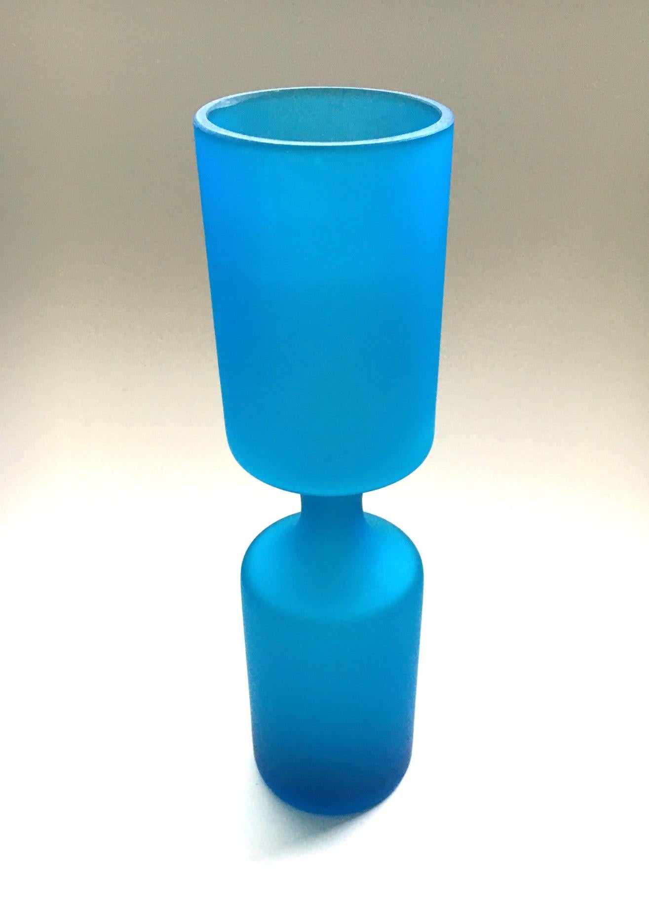Art Glass Blue Glazed Vase Satinato by Carlo Moretti for Rosenthal Netter, Italy For Sale 3