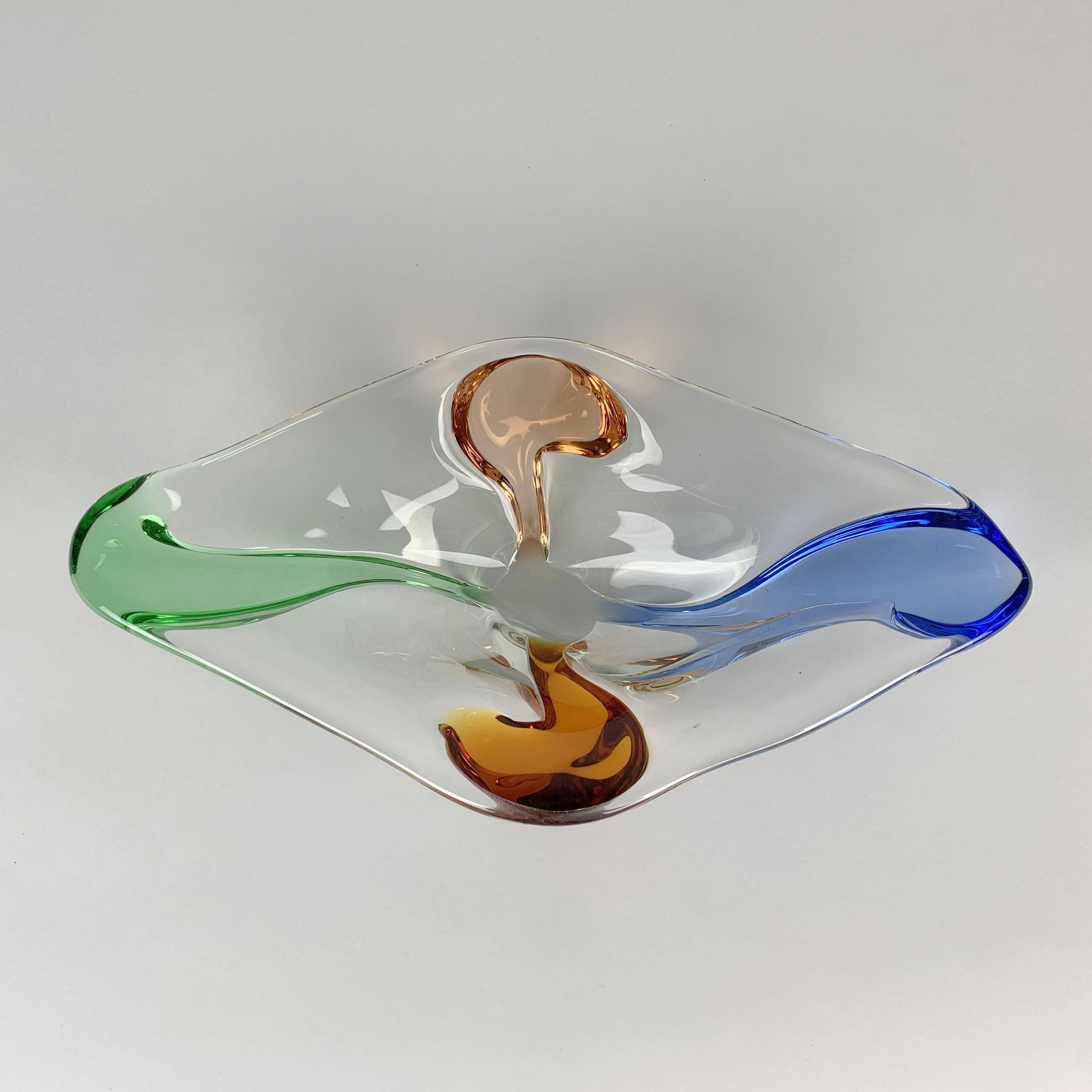 Art Glass Bowl by F. Zemek for Mstisov Glassworks, Rhapsody Collection, 1950s In Good Condition For Sale In Praha, CZ